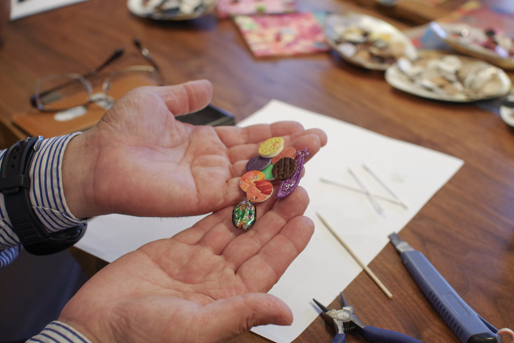 title: 手染めレースとマーブルレザーのアクセサリー作り｜2019.7.3 | Page No,303 | No.6 | sync-furniture | 株式会社 SYNC | 福岡県 家具工房 | オーダーメイドキッチン