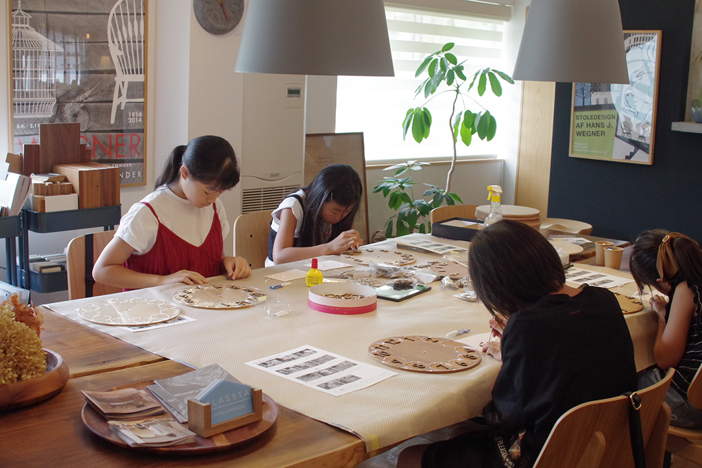 title: 時計づくりWS｜2019夏 | Page No,311 | No.1 | sync-furniture | 株式会社 SYNC | 福岡県 家具工房 | オーダーメイドキッチン