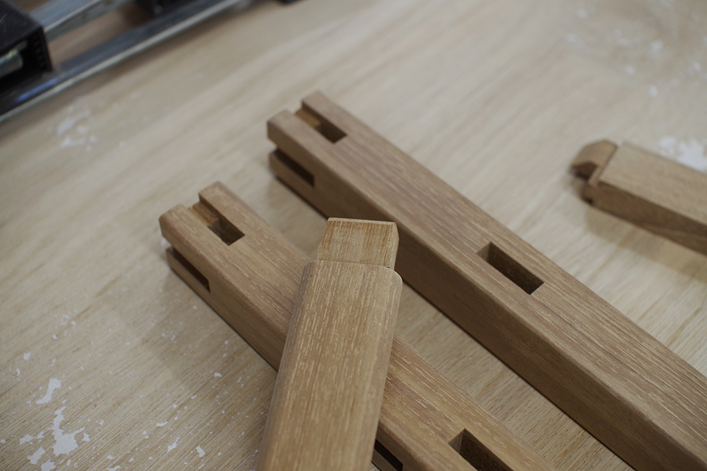 title: 08.26 mon | Page No,323 | No.2 | sync-furniture | 株式会社 SYNC | 福岡県 家具工房 | オーダーメイドキッチン