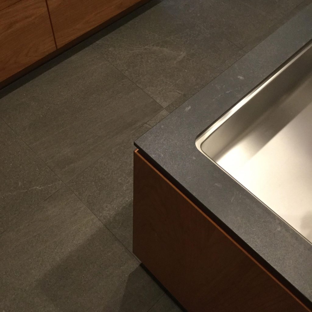 title: 08.30 fri | Page No,326 | No.2 | sync-furniture | 株式会社 SYNC | 福岡県 家具工房 | オーダーメイドキッチン