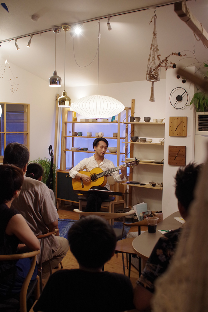 title: nobuyo×Kazuo Mizutani “JAZZ CLASSTA”｜2019.8.9 | Page No,319 | No.4 | sync-furniture | 株式会社 SYNC | 福岡県 家具工房 | オーダーメイドキッチン