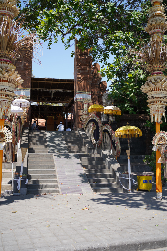 title: 10.21 mon | Page No,337 | No.16 | sync-furniture | 株式会社 SYNC | 福岡県 家具工房 | オーダーメイドキッチン