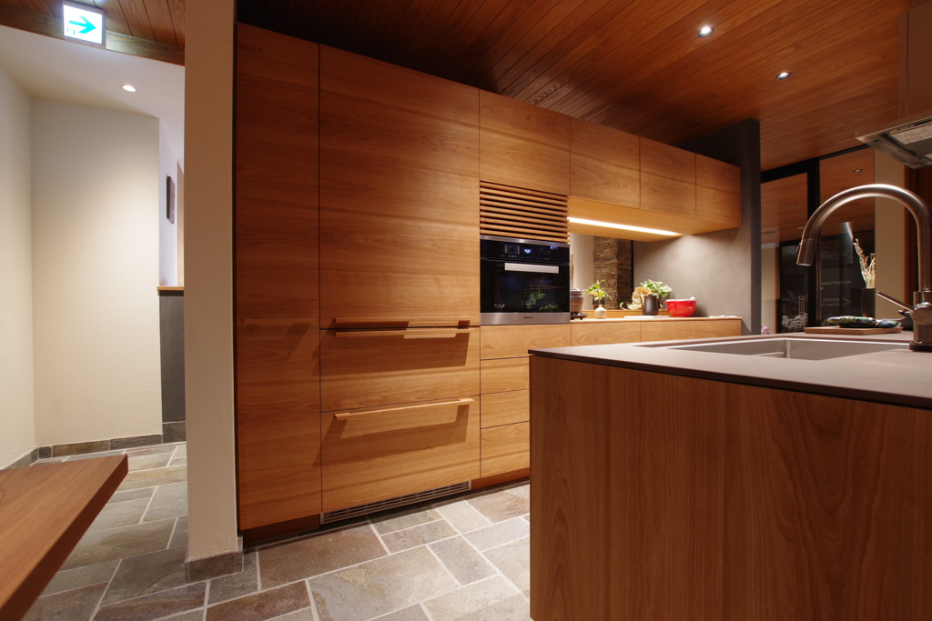 title: 11.08 fri | Page No,339 | No.2 | sync-furniture | 株式会社 SYNC | 福岡県 家具工房 | オーダーメイドキッチン