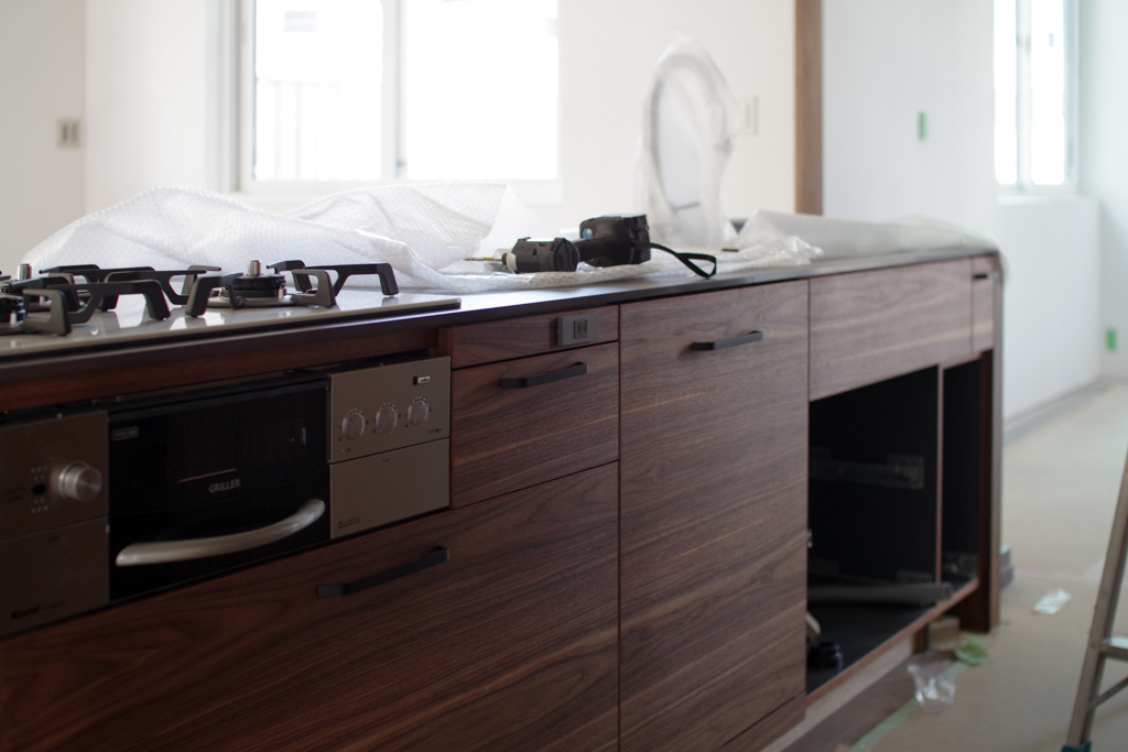 title: 02.27 thu | Page No,374 | No.1 | sync-furniture | 株式会社 SYNC | 福岡県 家具工房 | オーダーメイドキッチン