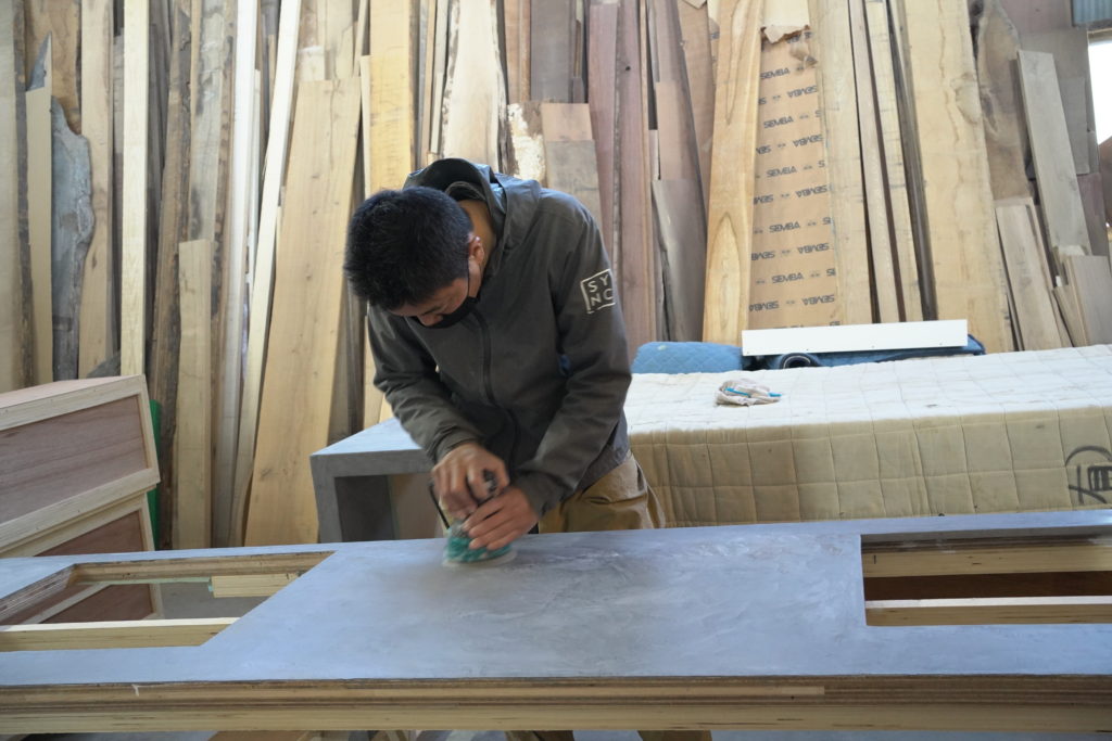 title: 04.06 tue | Page No,442 | No.1 | sync-furniture | 株式会社 SYNC | 福岡県 家具工房 | オーダーメイドキッチン