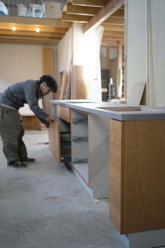 title: 04.19 mon | Page No,445 | No.2 | sync-furniture | 株式会社 SYNC | 福岡県 家具工房 | オーダーメイドキッチン