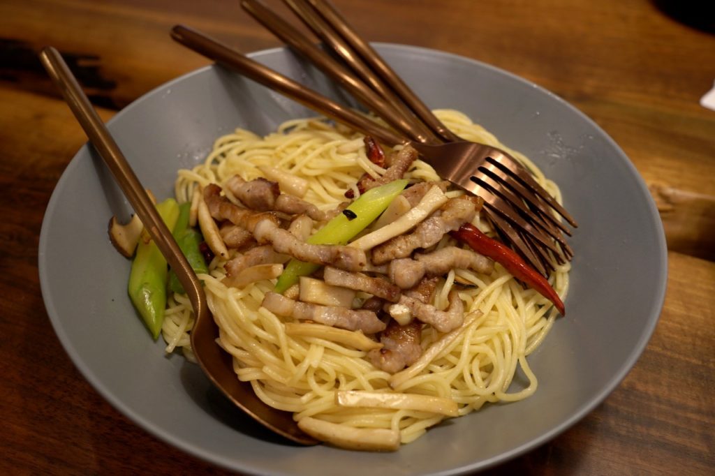 title: 03.31 thu | Page No,494 | No.9 | sync-furniture | 株式会社 SYNC | 福岡県 家具工房 | オーダーメイドキッチン