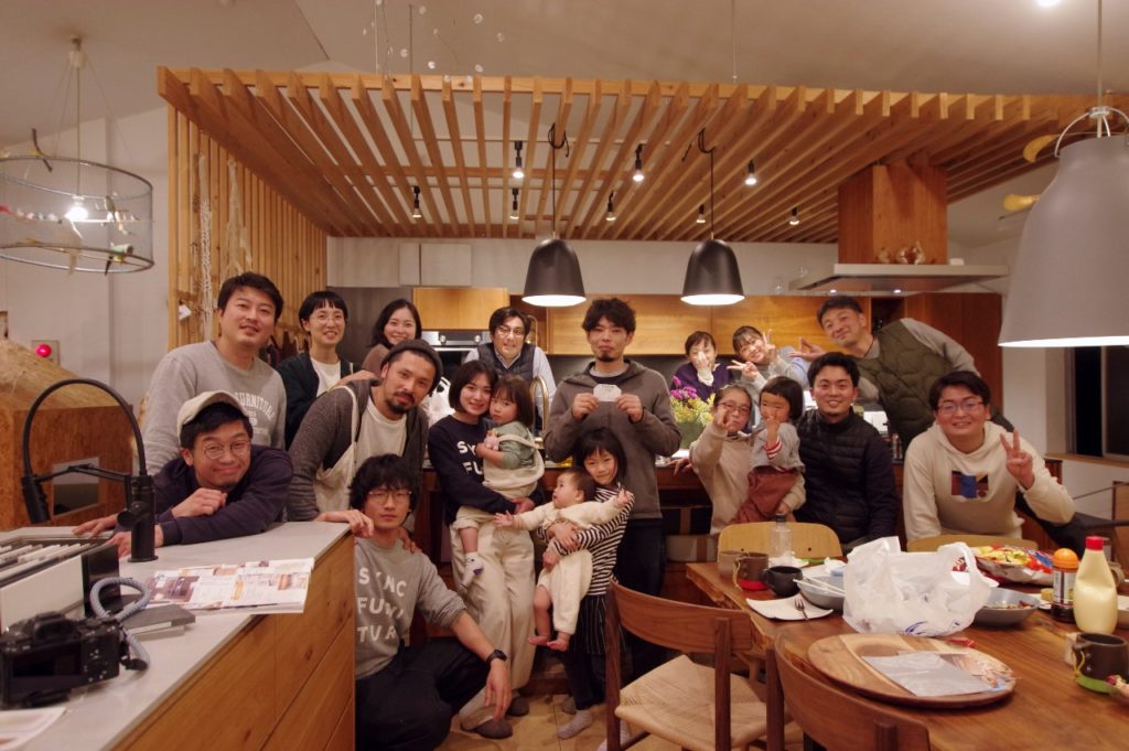 title: 03.31 thu | Page No,494 | No.11 | sync-furniture | 株式会社 SYNC | 福岡県 家具工房 | オーダーメイドキッチン