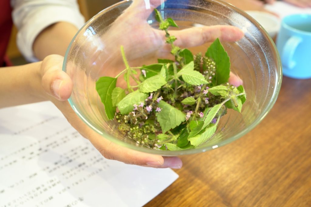 title: meili “冬の養生薬膳レッスン”|2022.11.14 | Page No,512 | No.8 | sync-furniture | 株式会社 SYNC | 福岡県 家具工房 | オーダーメイドキッチン