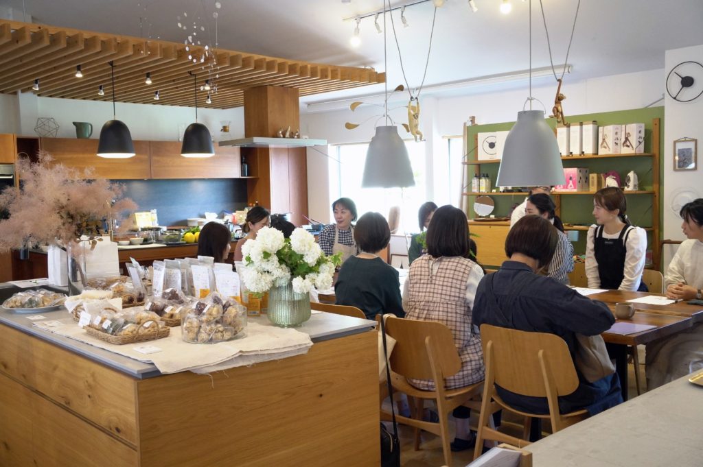 title: meili “春の養生薬膳レッスン”｜2023.4.22 | Page No,521 | No.1 | sync-furniture | 株式会社 SYNC | 福岡県 家具工房 | オーダーメイドキッチン