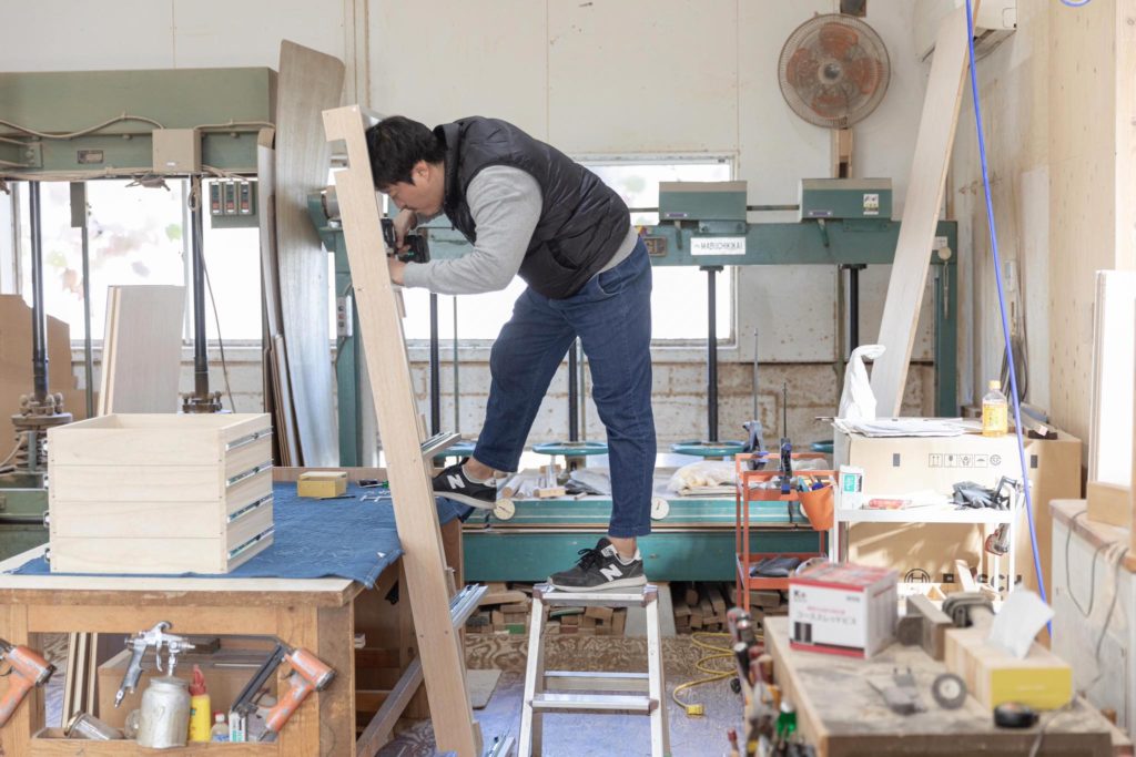 title: 12.1 Fri | Page No,542 | No.2 | sync-furniture | 株式会社 SYNC | 福岡県 家具工房 | オーダーメイドキッチン