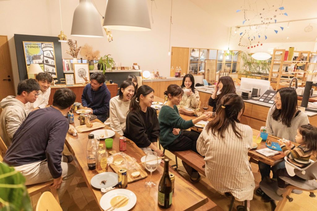 title: 12.20 Wed | Page No,544 | No.1 | sync-furniture | 株式会社 SYNC | 福岡県 家具工房 | オーダーメイドキッチン