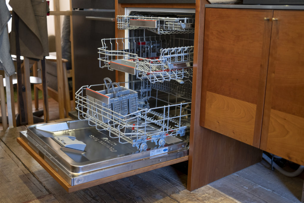 title: 01.17 Wed | Page No,546 | No.3 | sync-furniture | 株式会社 SYNC | 福岡県 家具工房 | オーダーメイドキッチン