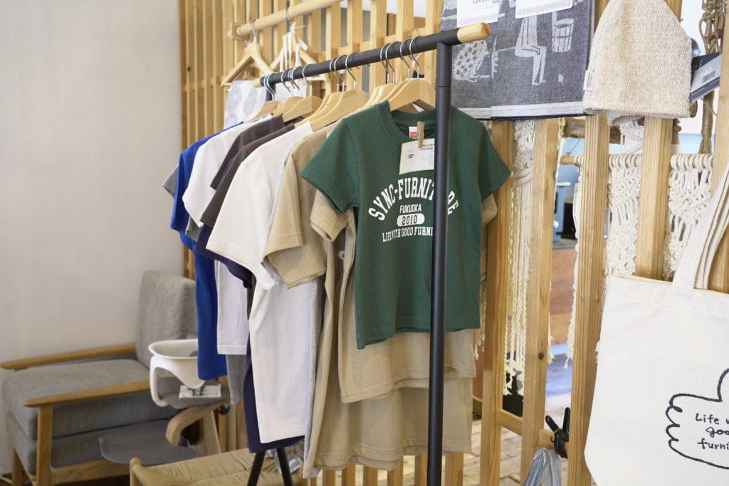 title: 05.08 Wed | Page No,554 | No.2 | sync-furniture | 株式会社 SYNC | 福岡県 家具工房 | オーダーメイドキッチン