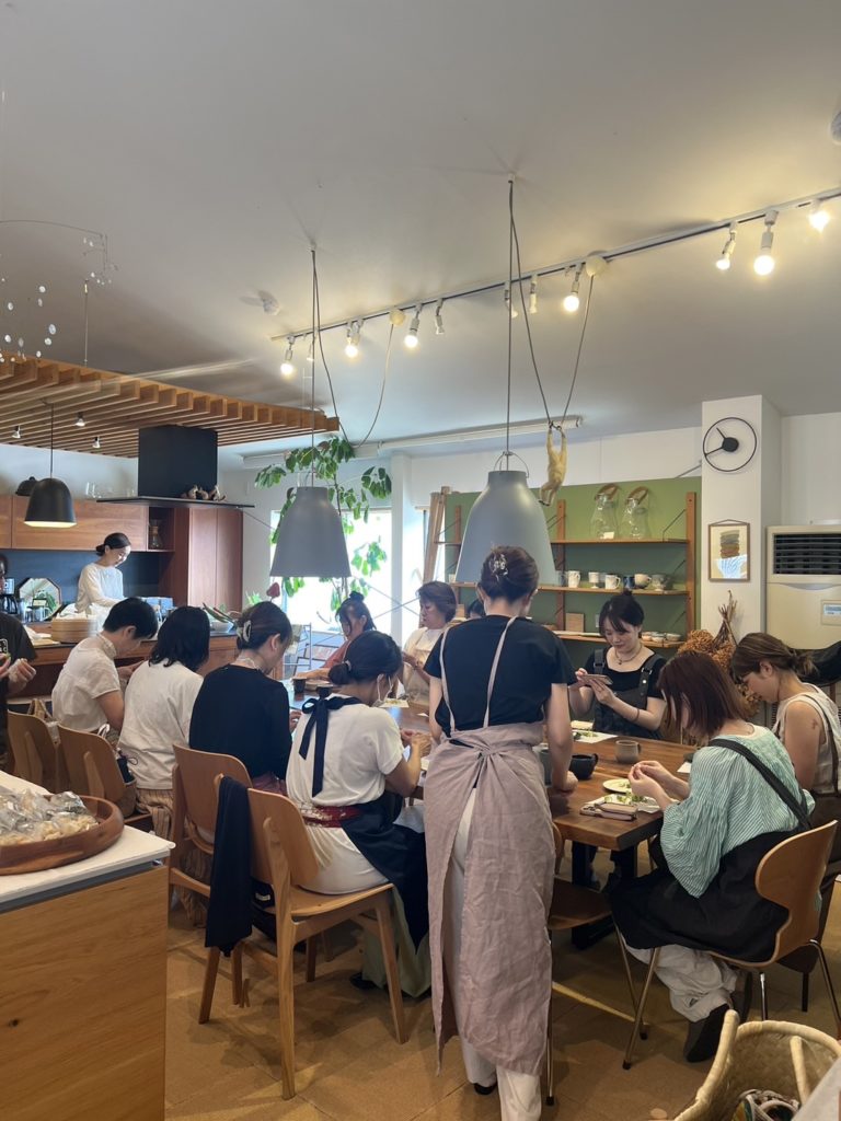 title: meili “蓮の実養生薬膳レッスン”|2024.8.9 | Page No,557 | No.2 | sync-furniture | 株式会社 SYNC | 福岡県 家具工房 | オーダーメイドキッチン