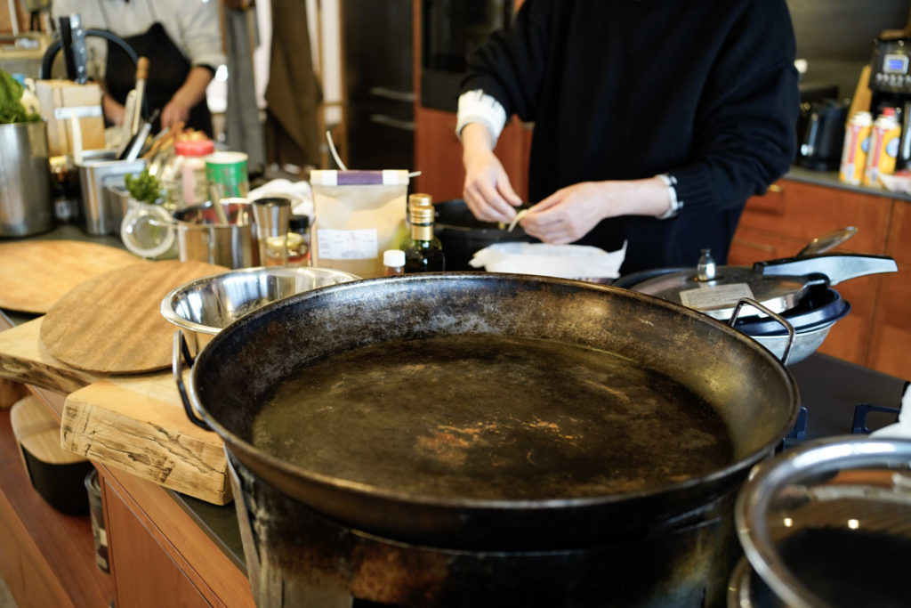 title: 01.28 Tue | Page No,565 | No.7 | sync-furniture | 株式会社 SYNC | 福岡県 家具工房 | オーダーメイドキッチン