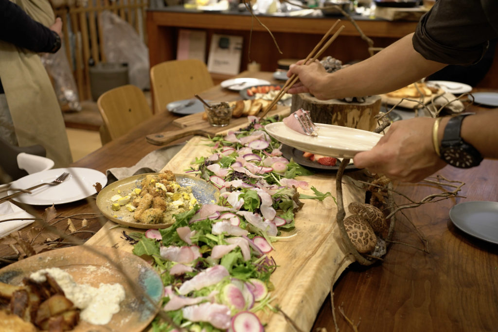 title: 01.28 Tue | Page No,565 | No.5 | sync-furniture | 株式会社 SYNC | 福岡県 家具工房 | オーダーメイドキッチン