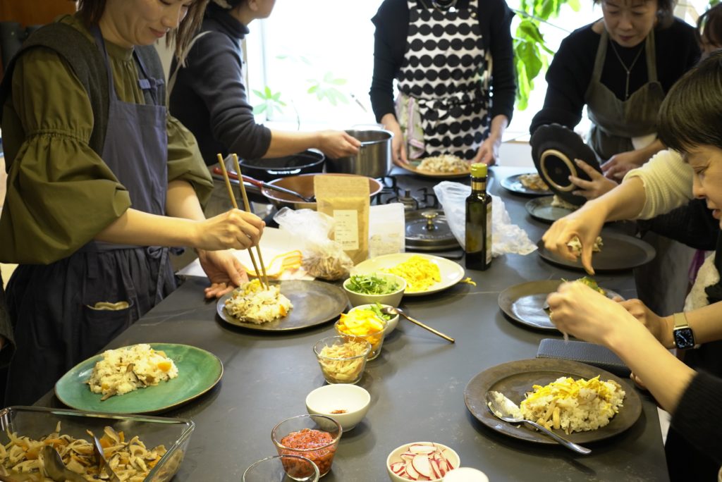 title: meili “春の養生薬膳レッスン”｜2025.3.17-3.18 | Page No,570 | No.4 | sync-furniture | 株式会社 SYNC | 福岡県 家具工房 | オーダーメイドキッチン