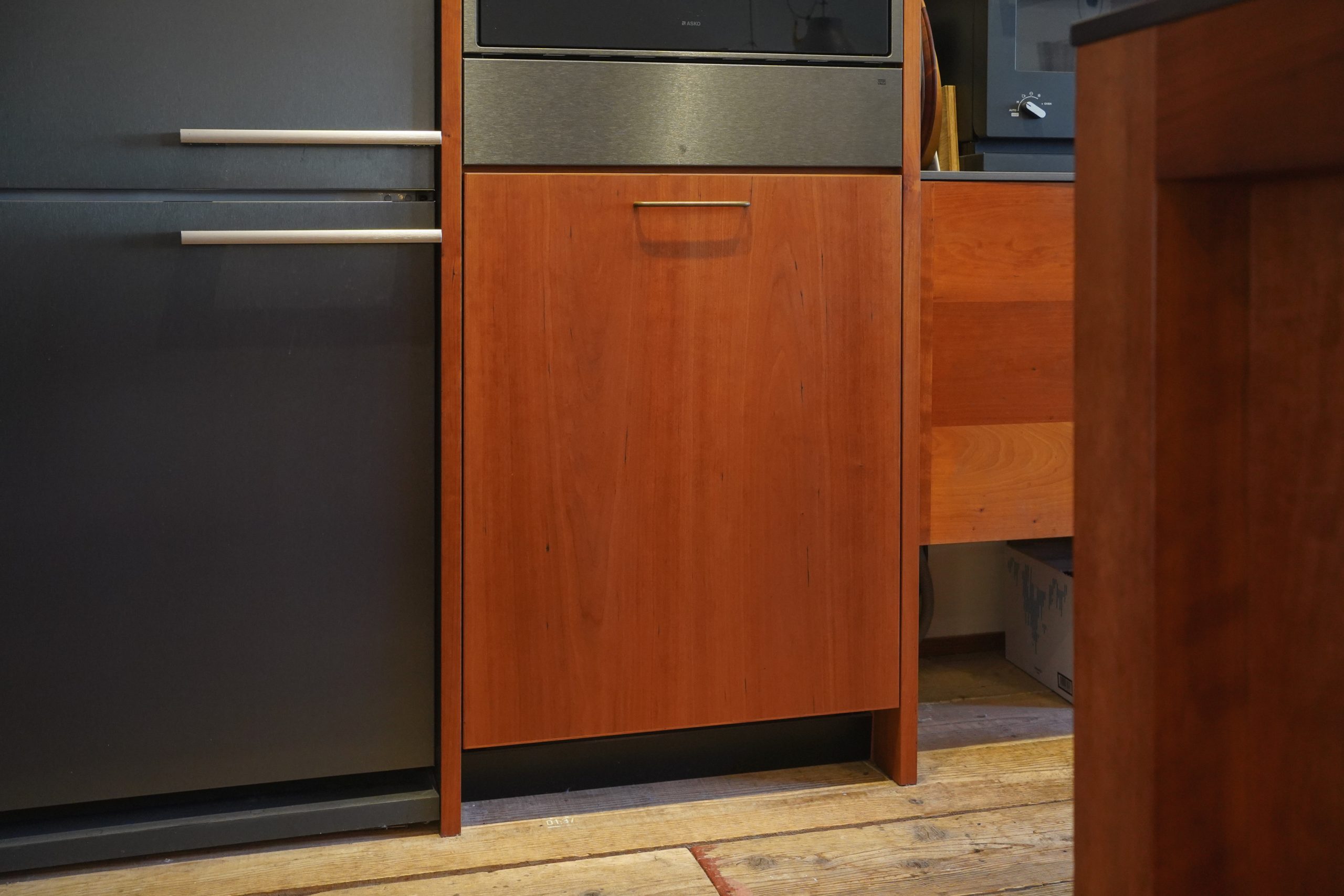 title: 08.18|真夏の大失態 | Page No,597 | No.1 | sync-furniture | 株式会社 SYNC | 福岡県 家具工房 | オーダーメイドキッチン