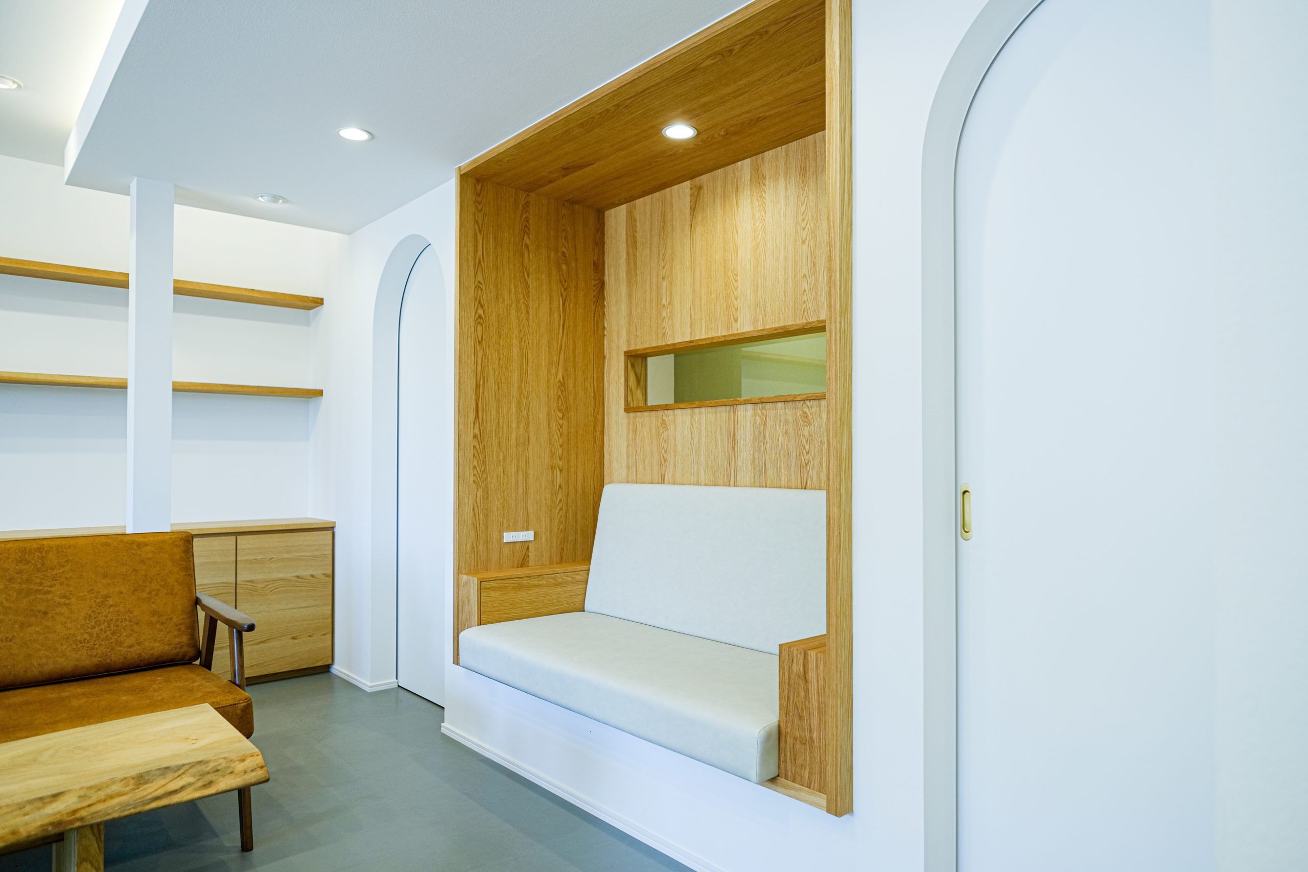 title: RENOVATION 10｜オフィス | Page No,607 | No.19 | sync-furniture | 株式会社 SYNC | 福岡県 家具工房 | オーダーメイドキッチン