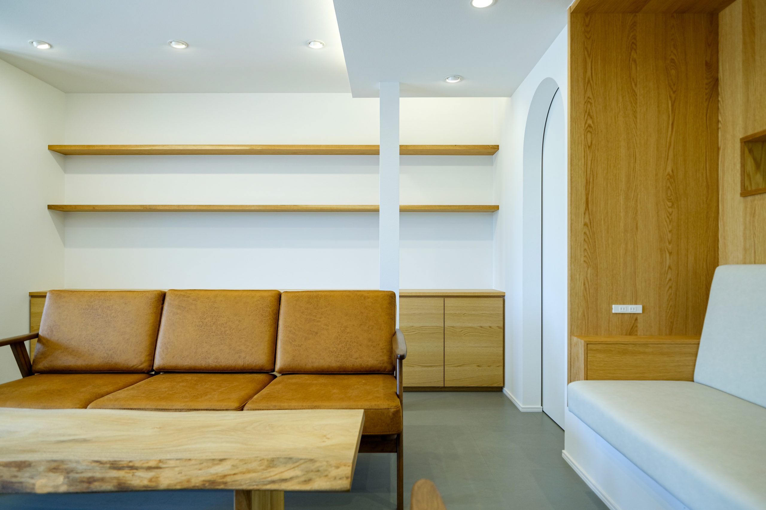 title: RENOVATION 10|オフィス | Page No,607 | No.17 | sync-furniture | 株式会社 SYNC | 福岡県 家具工房 | オーダーメイドキッチン