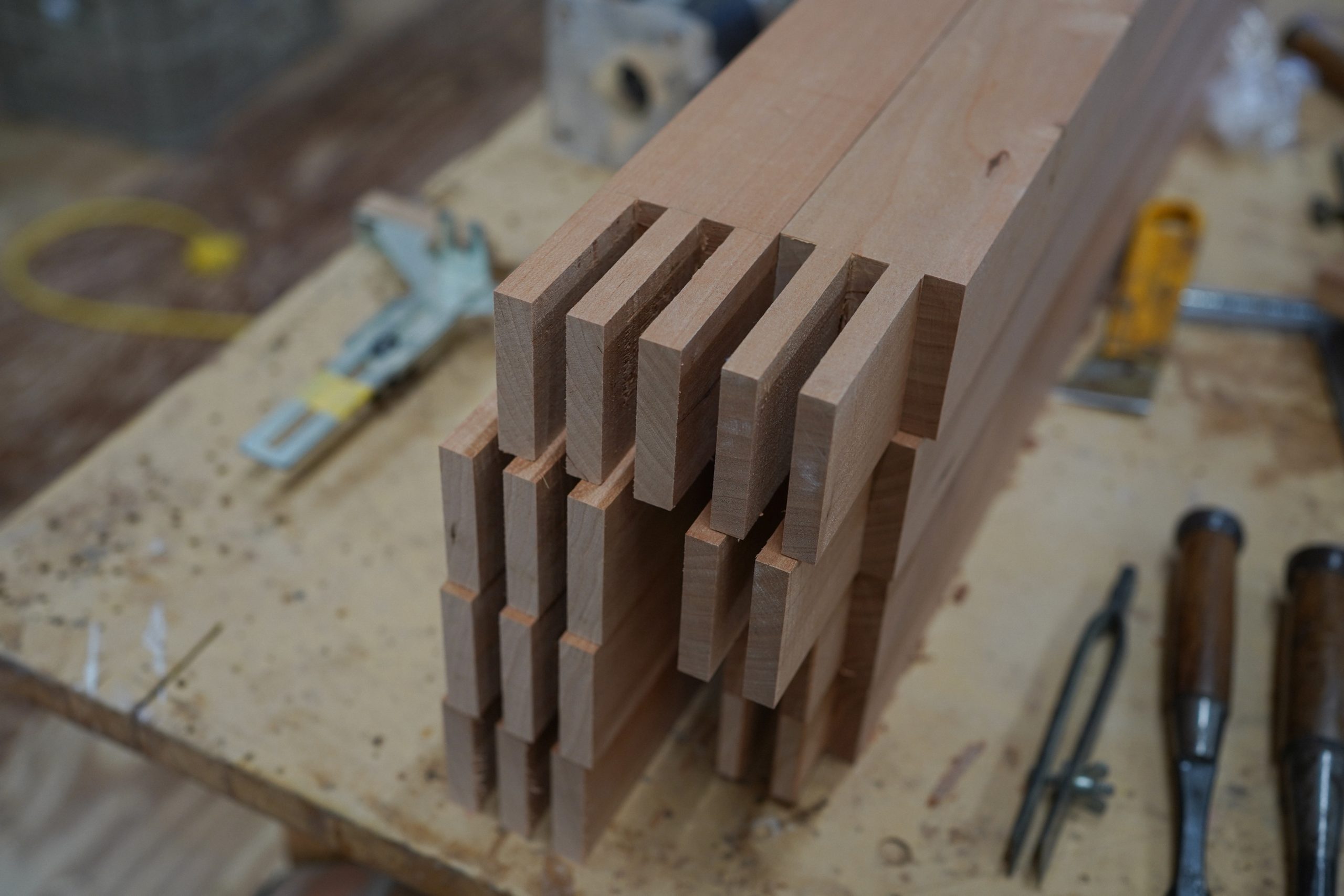 title: 12.16｜木材同士をつなぐ継手 | Page No,636 | No.2 | sync-furniture | 株式会社 SYNC | 福岡県 家具工房 | オーダーメイドキッチン