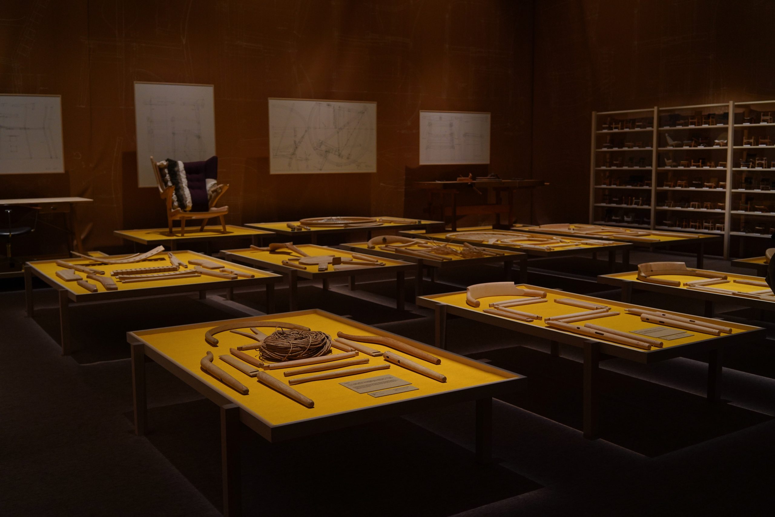 title: 12.22｜ハンス・ウェグナー展 | Page No,640 | No.3 | sync-furniture | 株式会社 SYNC | 福岡県 家具工房 | オーダーメイドキッチン