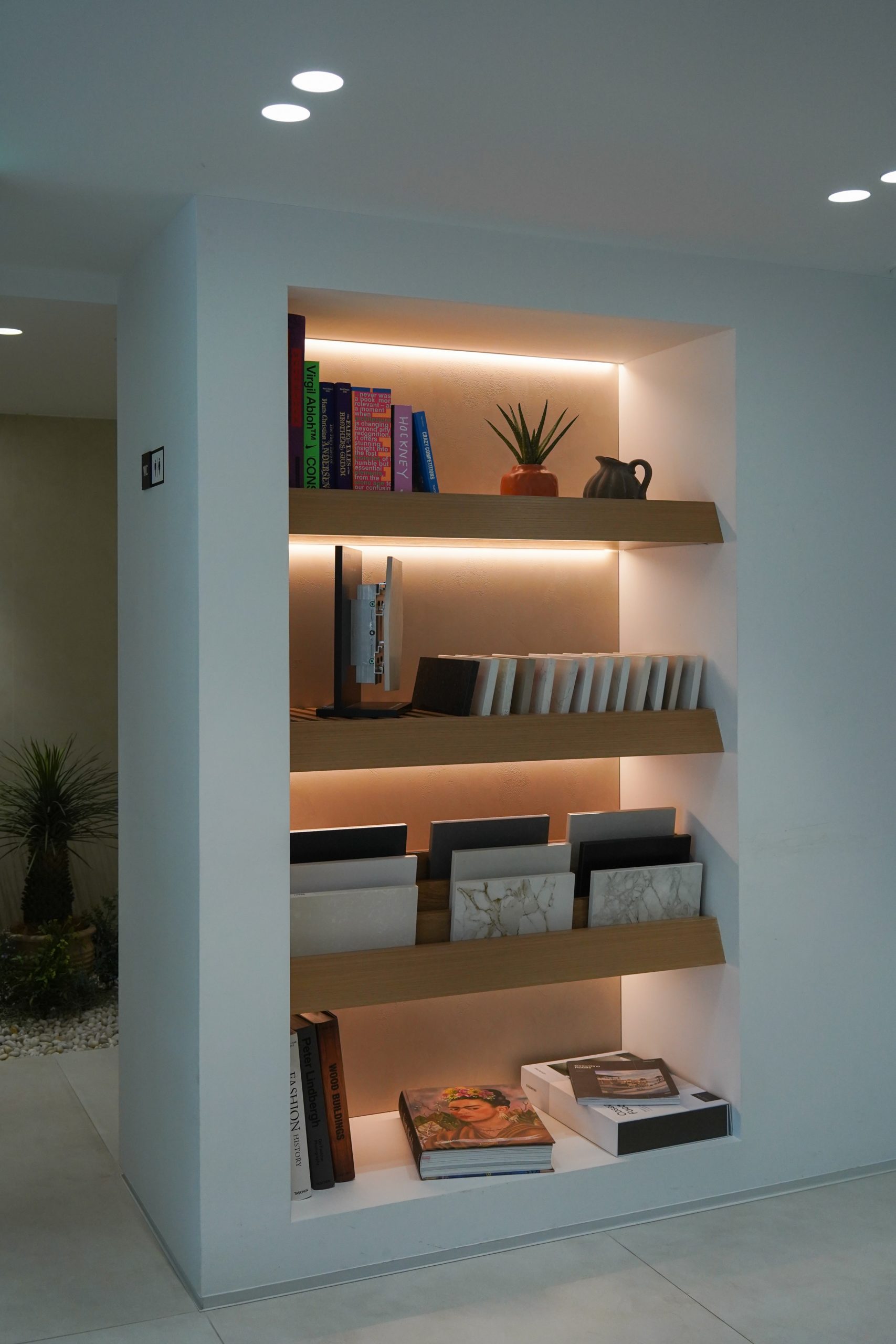 title: 12.10｜コセンティーノシティ東京の訪問 | Page No,632 | No.7 | sync-furniture | 株式会社 SYNC | 福岡県 家具工房 | オーダーメイドキッチン