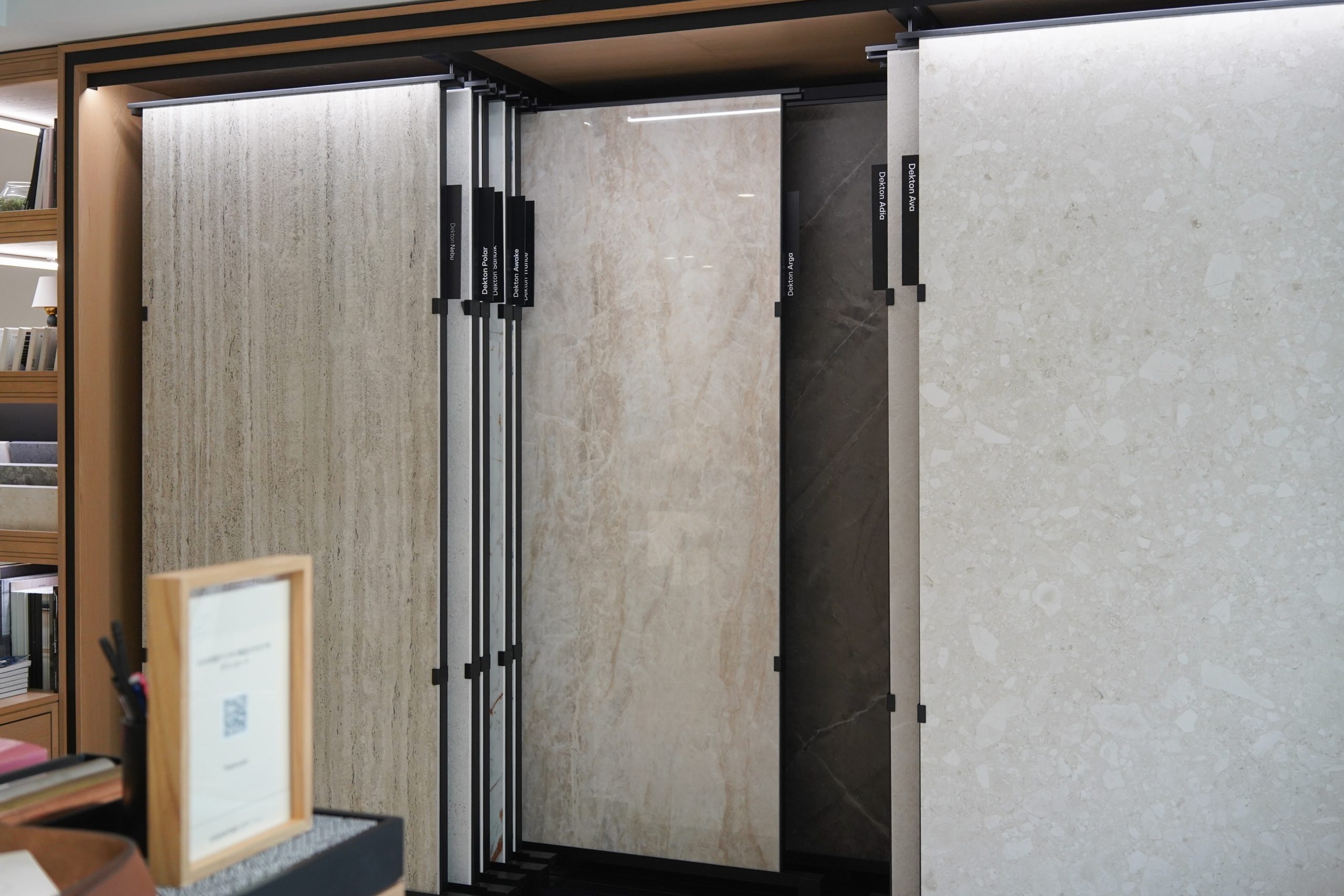 title: 12.10｜コセンティーノシティ東京の訪問 | Page No,632 | No.2 | sync-furniture | 株式会社 SYNC | 福岡県 家具工房 | オーダーメイドキッチン