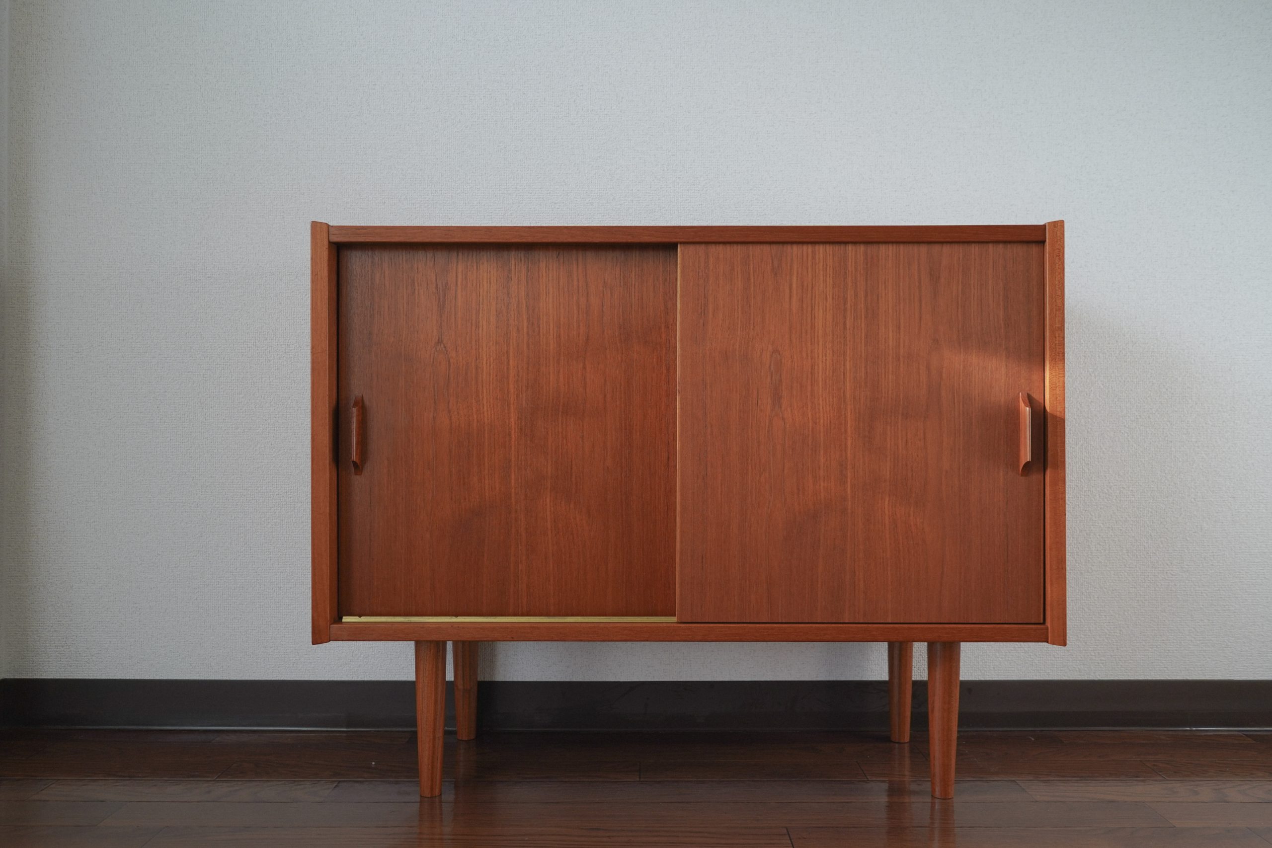 title: 12.25｜家具のメンテナンス | Page No,643 | No.3 | sync-furniture | 株式会社 SYNC | 福岡県 家具工房 | オーダーメイドキッチン