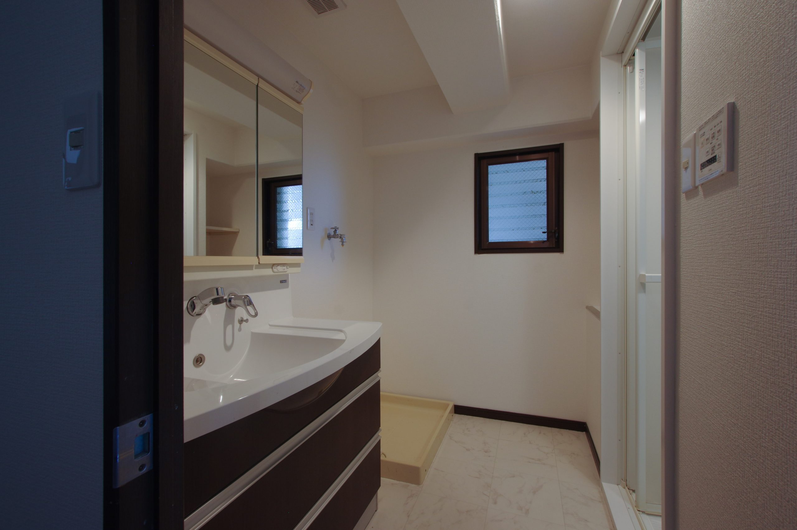 title: SYNC HAUS 01｜マンション | Page No,649 | No.14 | sync-furniture | 株式会社 SYNC | 福岡県 家具工房 | オーダーメイドキッチン