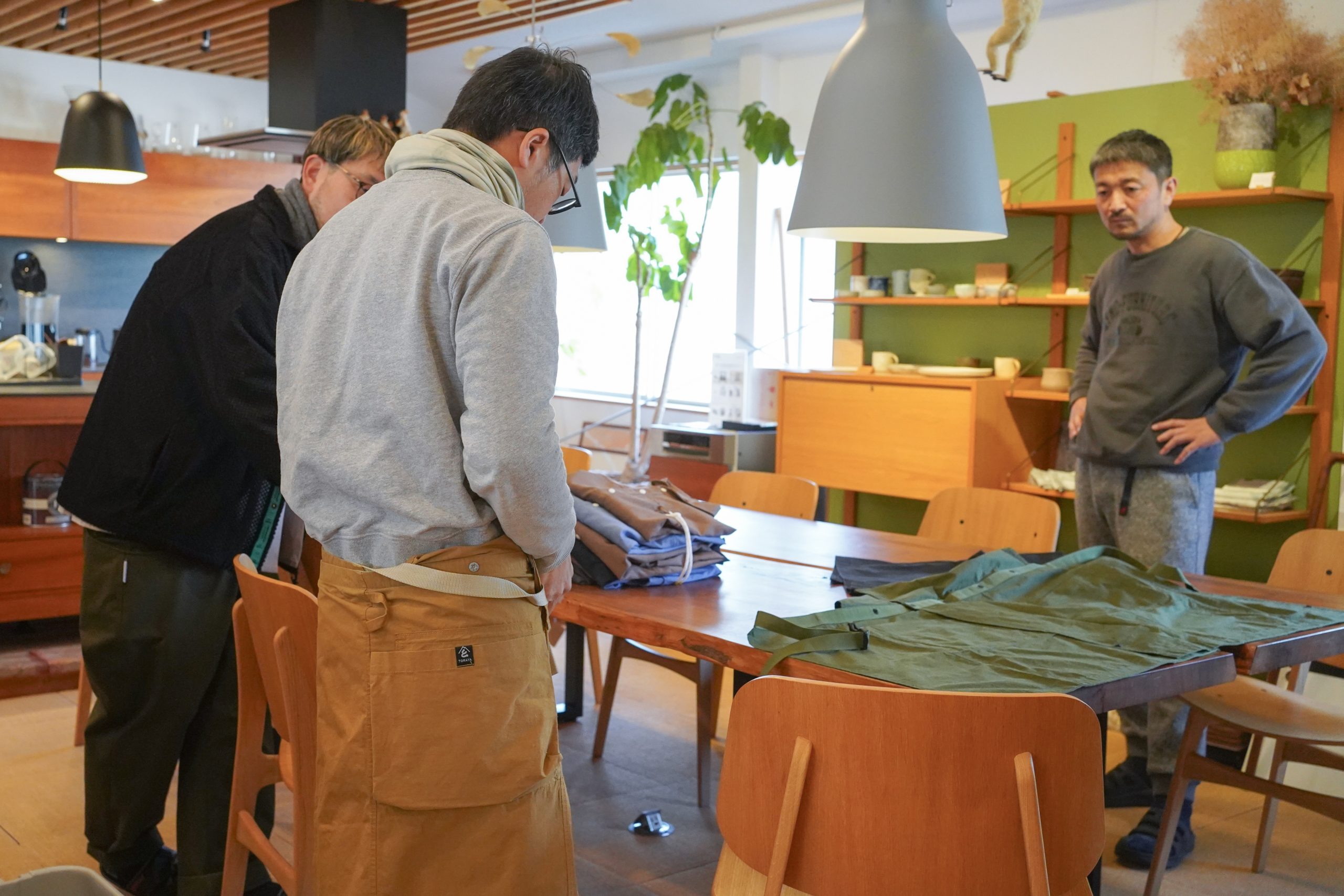 title: 03.13｜POPUP前の寄り道 | Page No,654 | No.3 | sync-furniture | 株式会社 SYNC | 福岡県 家具工房 | オーダーメイドキッチン