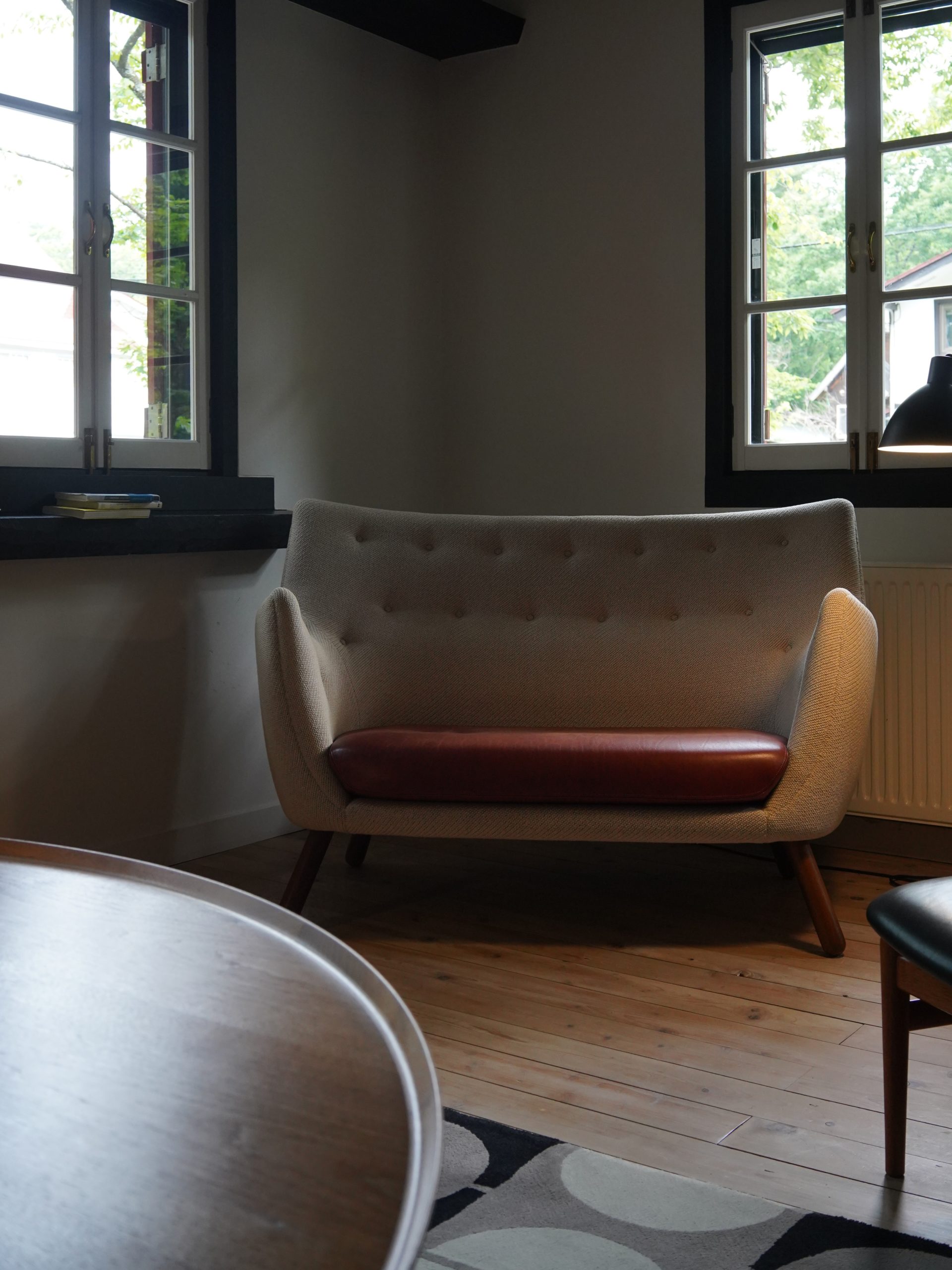 title: 07.11|フィン・ユールを座って知る | Page No,673 | No.33 | sync-furniture | 株式会社 SYNC | 福岡県 家具工房 | オーダーメイドキッチン