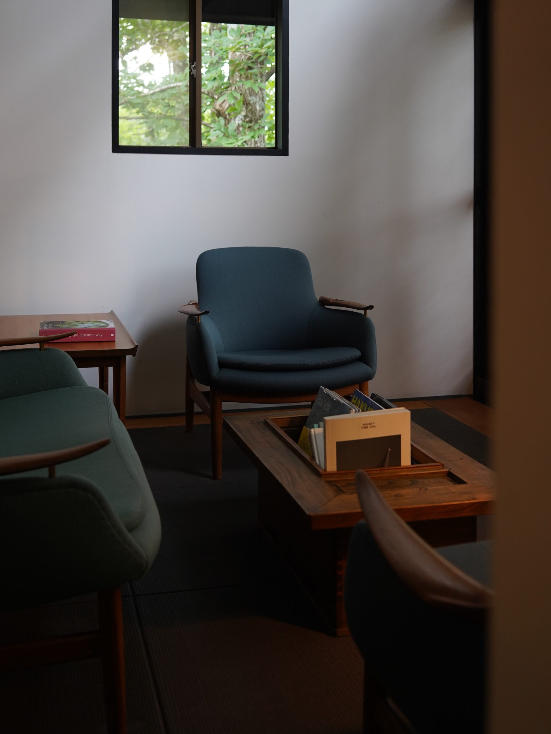 title: 07.11｜フィン・ユールを座って知る | Page No,673 | No.11 | sync-furniture | 株式会社 SYNC | 福岡県 家具工房 | オーダーメイドキッチン