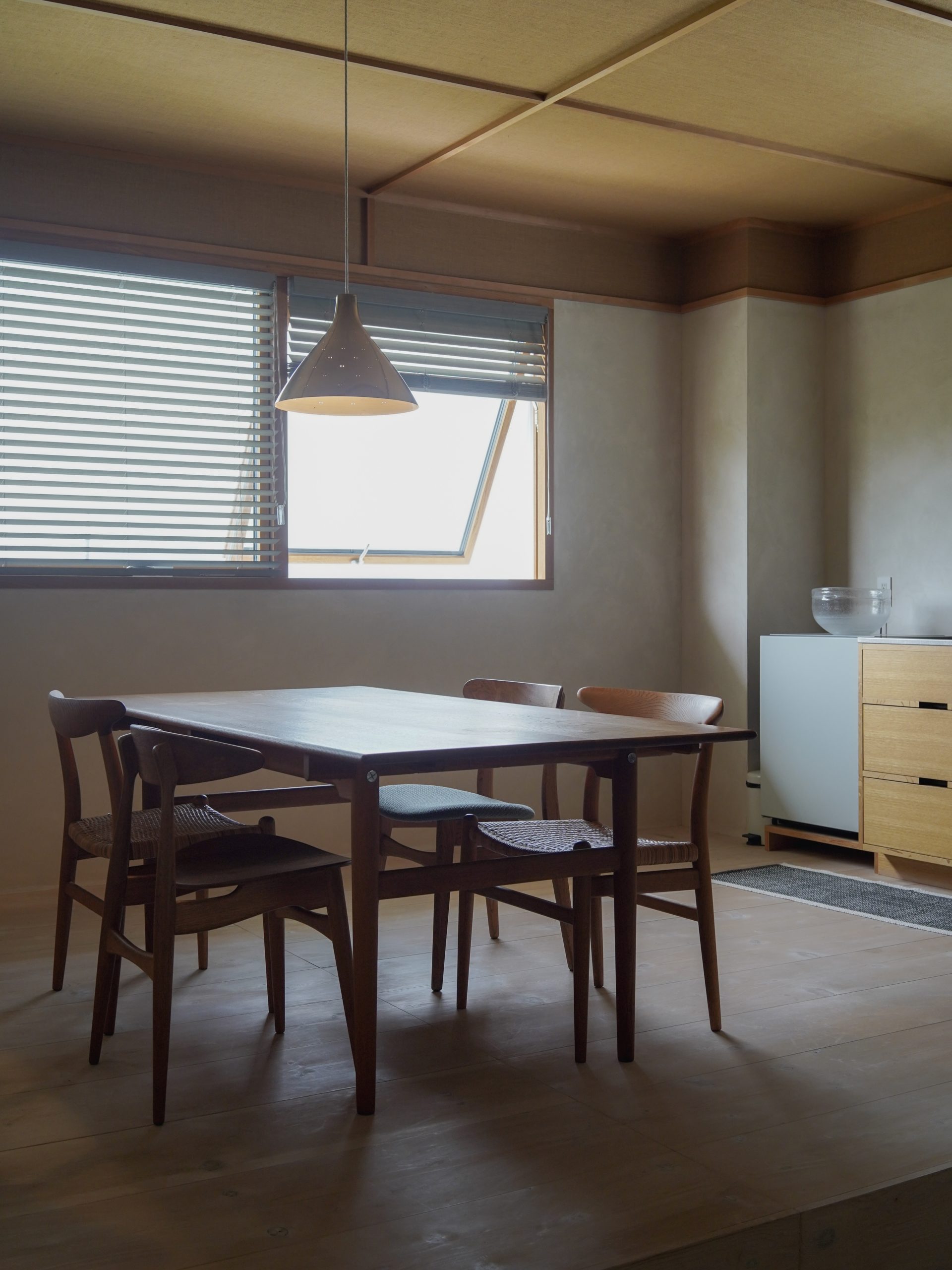 title: 07.10｜家具がつくる心地よい空間 | Page No,671 | No.12 | sync-furniture | 株式会社 SYNC | 福岡県 家具工房 | オーダーメイドキッチン