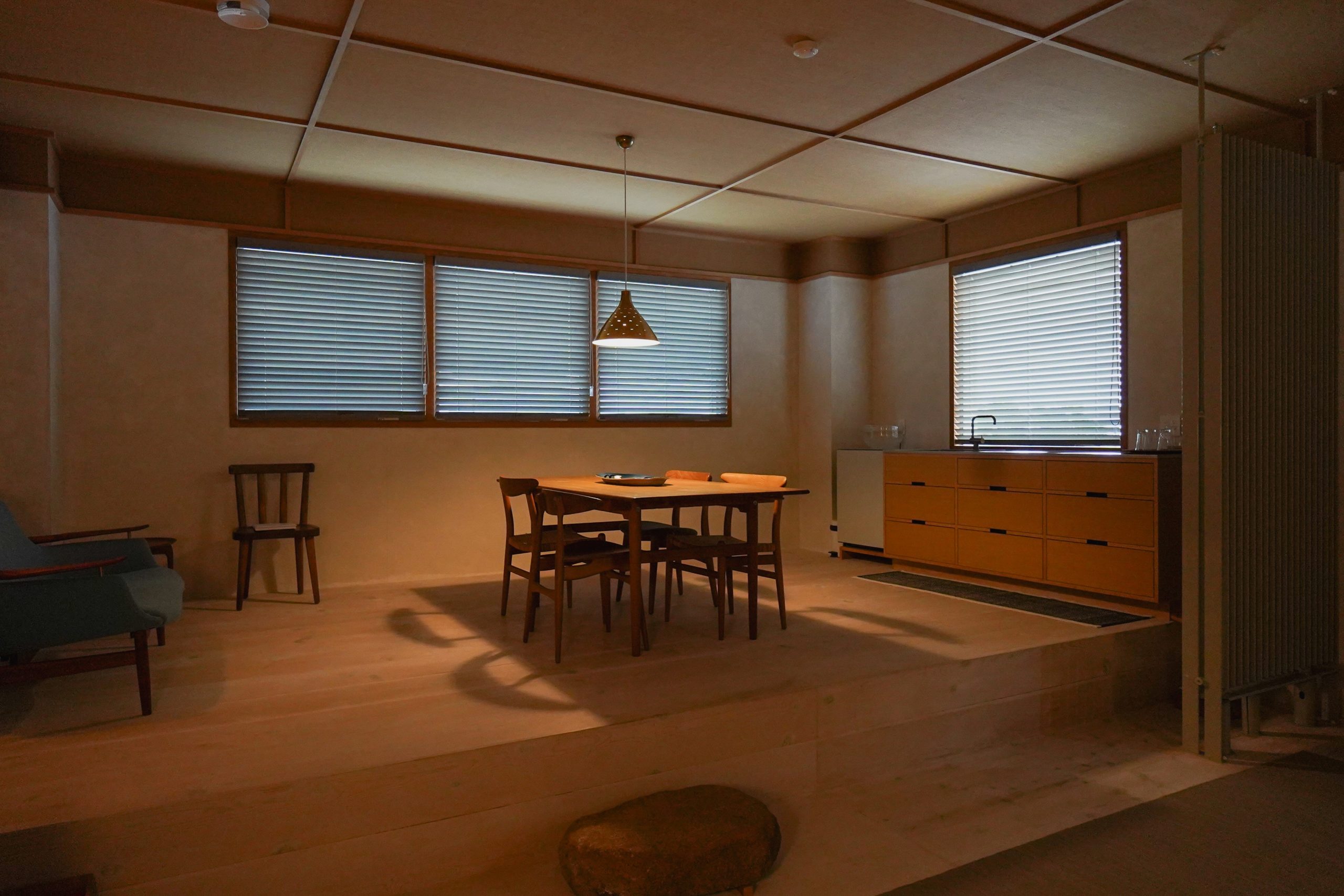 title: 07.10｜家具がつくる心地よい空間 | Page No,671 | No.15 | sync-furniture | 株式会社 SYNC | 福岡県 家具工房 | オーダーメイドキッチン