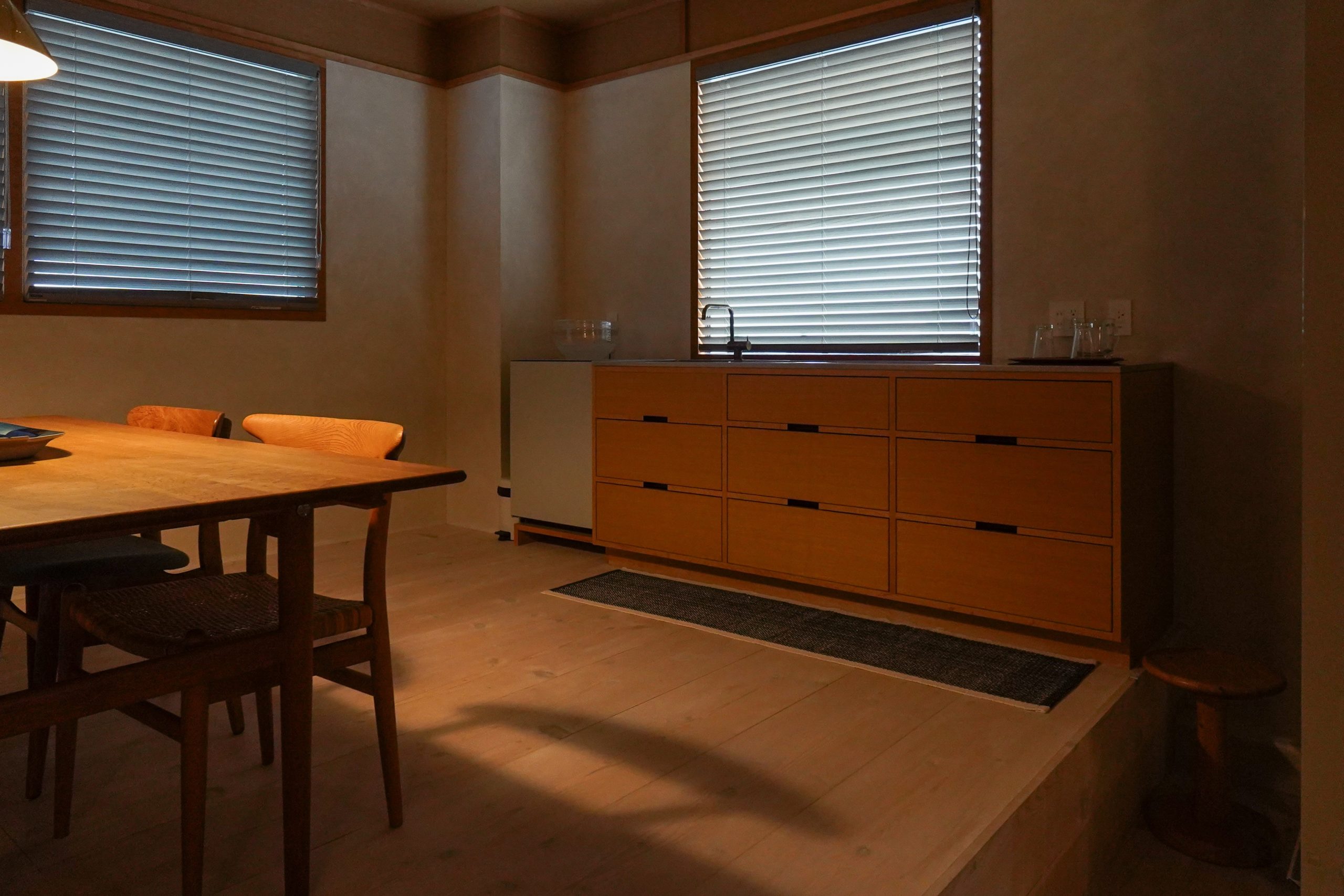 title: 07.10|家具がつくる心地よい空間 | Page No,671 | No.16 | sync-furniture | 株式会社 SYNC | 福岡県 家具工房 | オーダーメイドキッチン