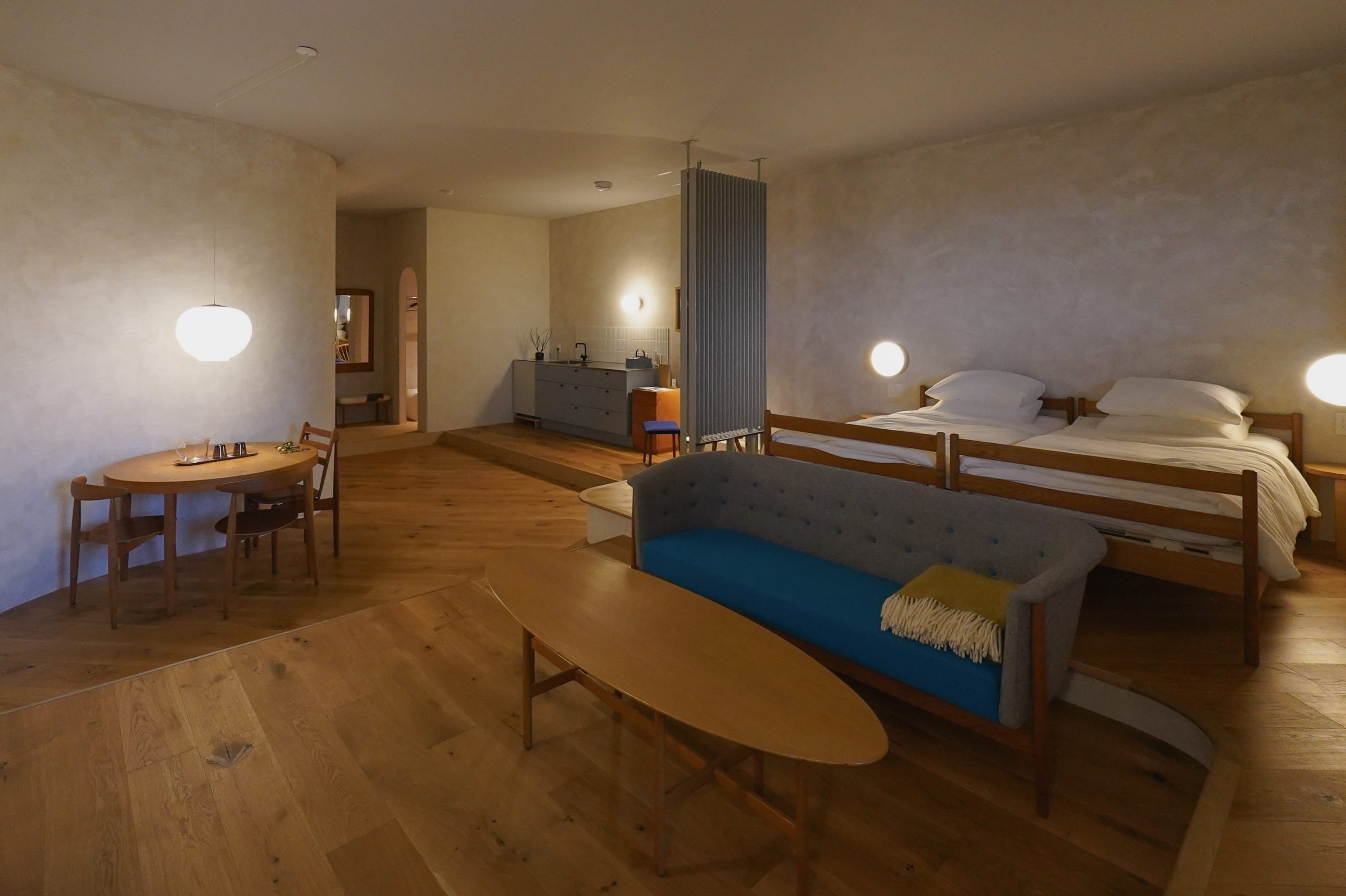 title: 07.10|家具がつくる心地よい空間 | Page No,671 | No.26 | sync-furniture | 株式会社 SYNC | 福岡県 家具工房 | オーダーメイドキッチン