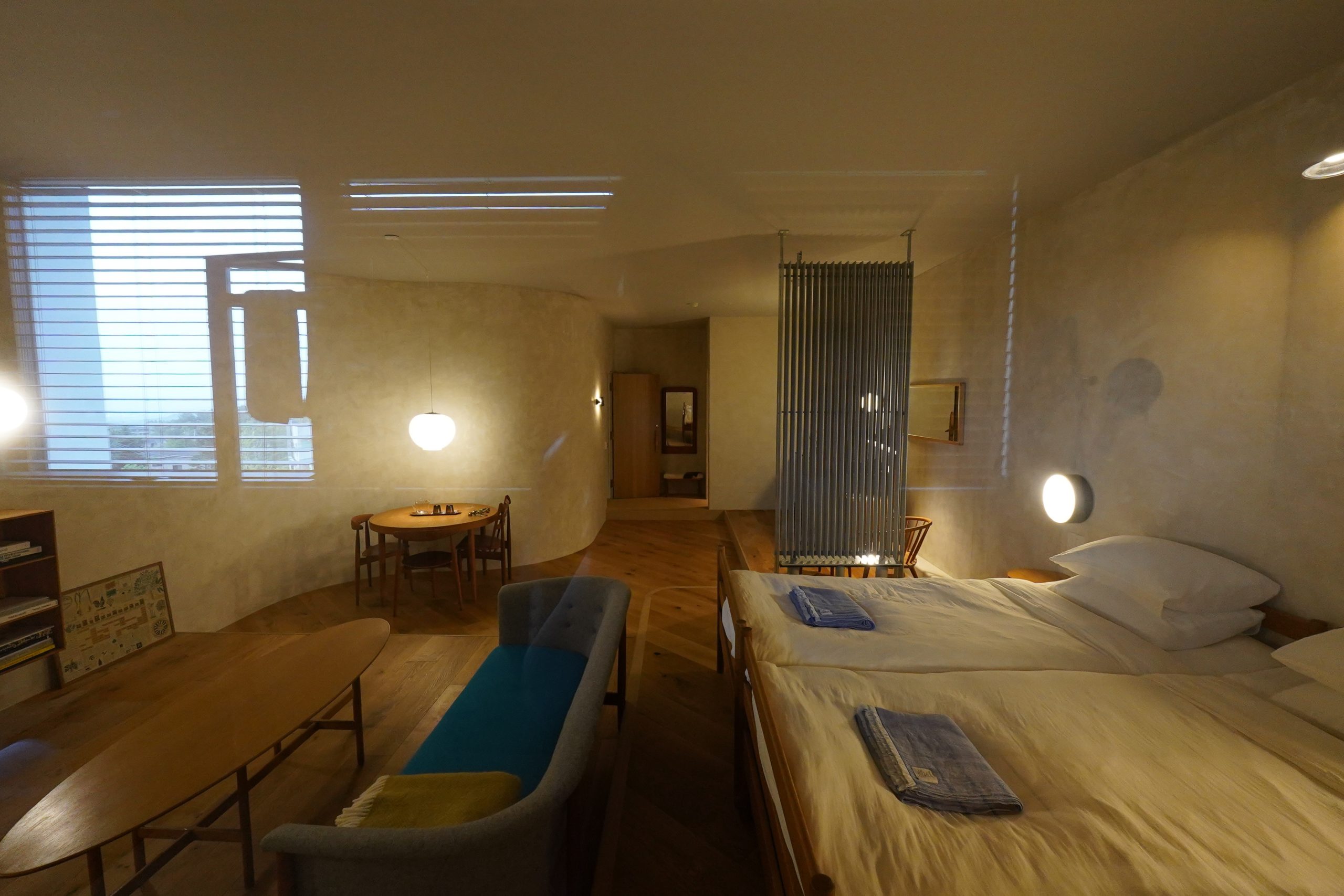 title: 07.10|家具がつくる心地よい空間 | Page No,671 | No.34 | sync-furniture | 株式会社 SYNC | 福岡県 家具工房 | オーダーメイドキッチン