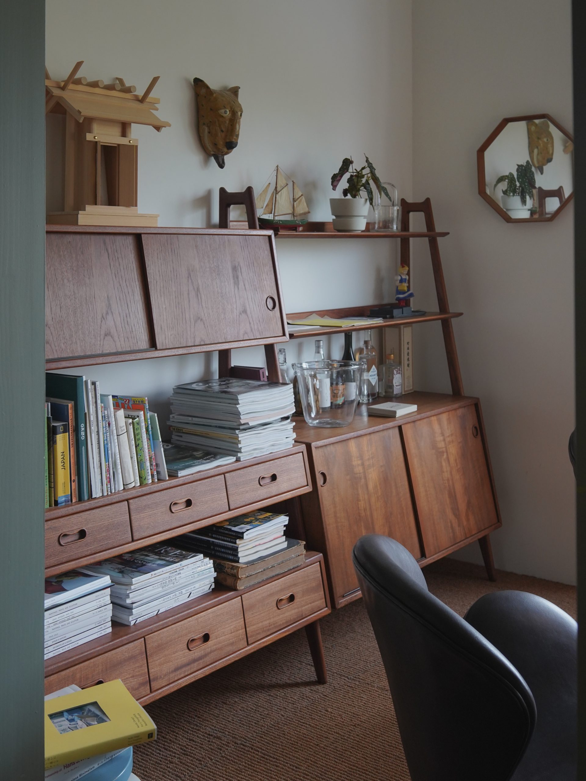 title: 07.11｜写真に残せない石の教会 | Page No,672 | No.6 | sync-furniture | 株式会社 SYNC | 福岡県 家具工房 | オーダーメイドキッチン