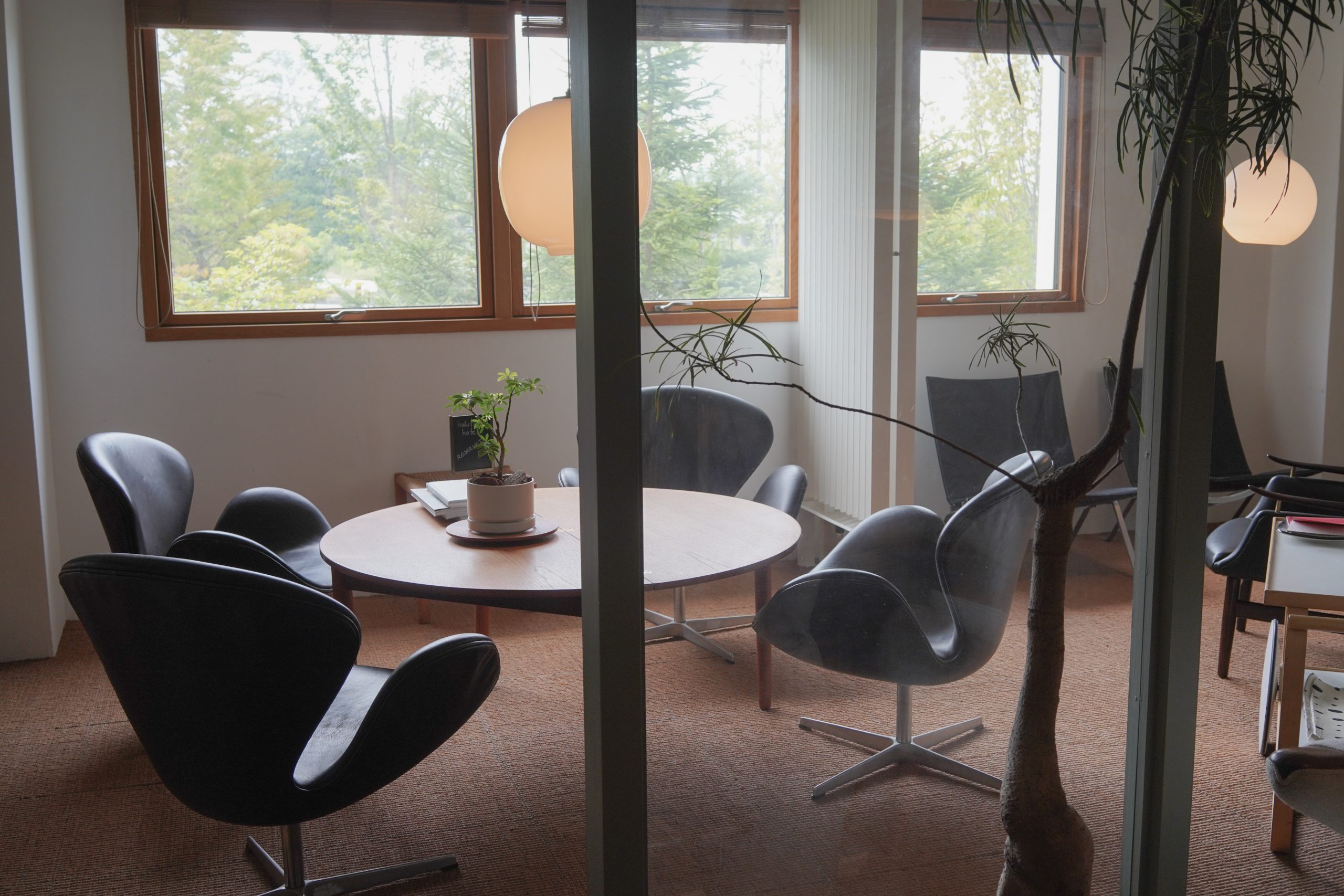 title: 07.11｜写真に残せない石の教会 | Page No,672 | No.5 | sync-furniture | 株式会社 SYNC | 福岡県 家具工房 | オーダーメイドキッチン