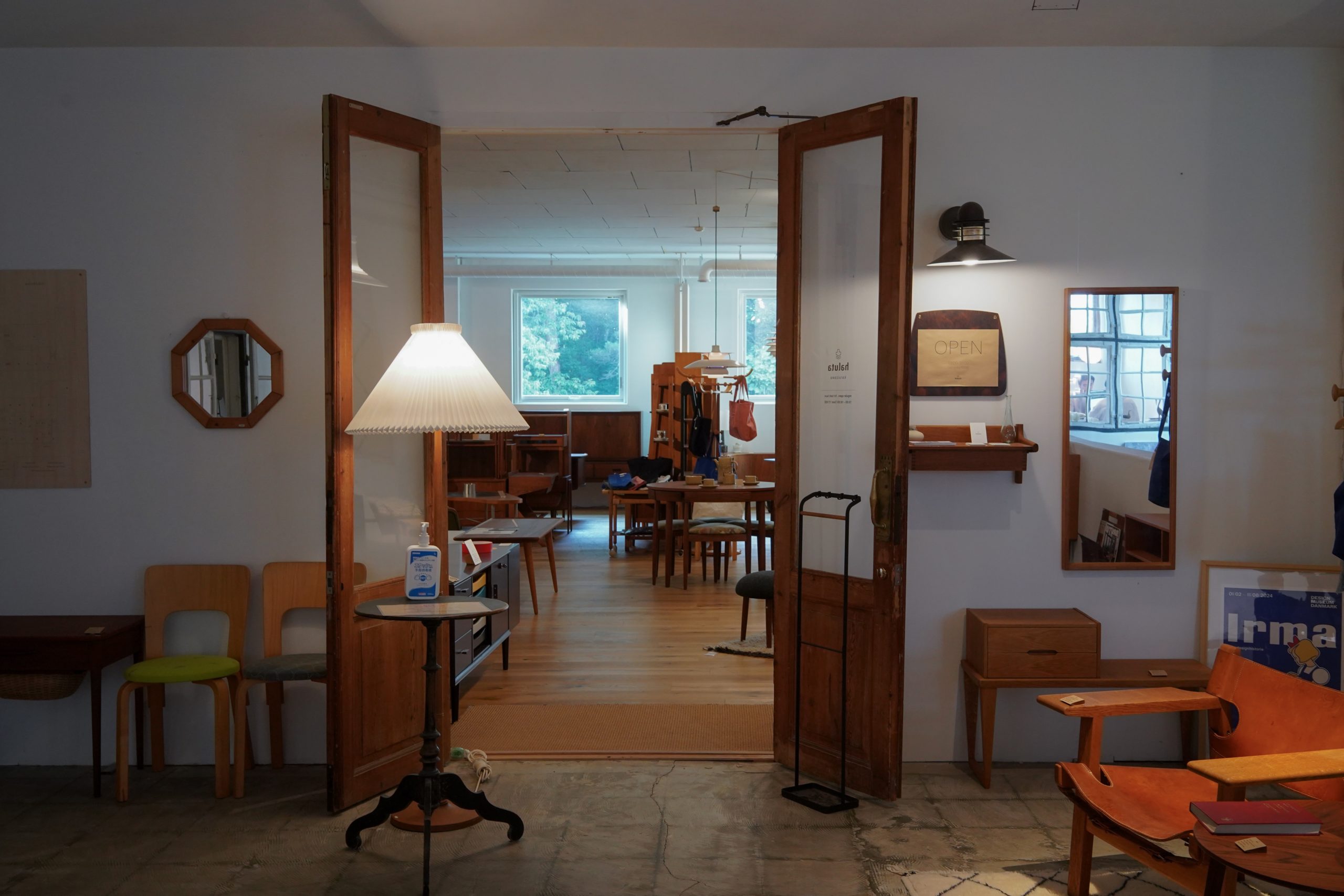 title: 07.10｜家具がつくる心地よい空間 | Page No,671 | No.4 | sync-furniture | 株式会社 SYNC | 福岡県 家具工房 | オーダーメイドキッチン