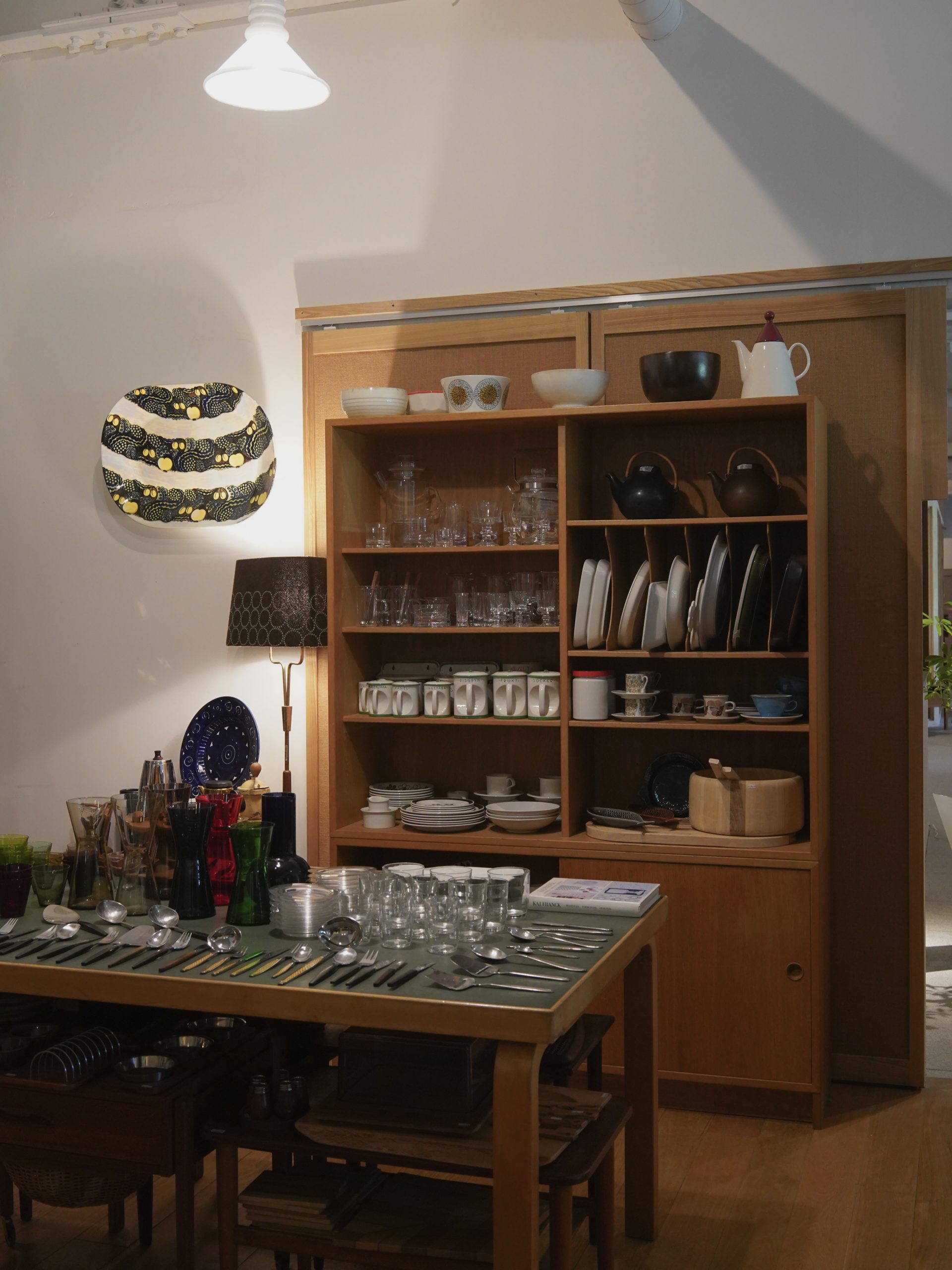 title: 07.11｜写真に残せない石の教会 | Page No,672 | No.3 | sync-furniture | 株式会社 SYNC | 福岡県 家具工房 | オーダーメイドキッチン