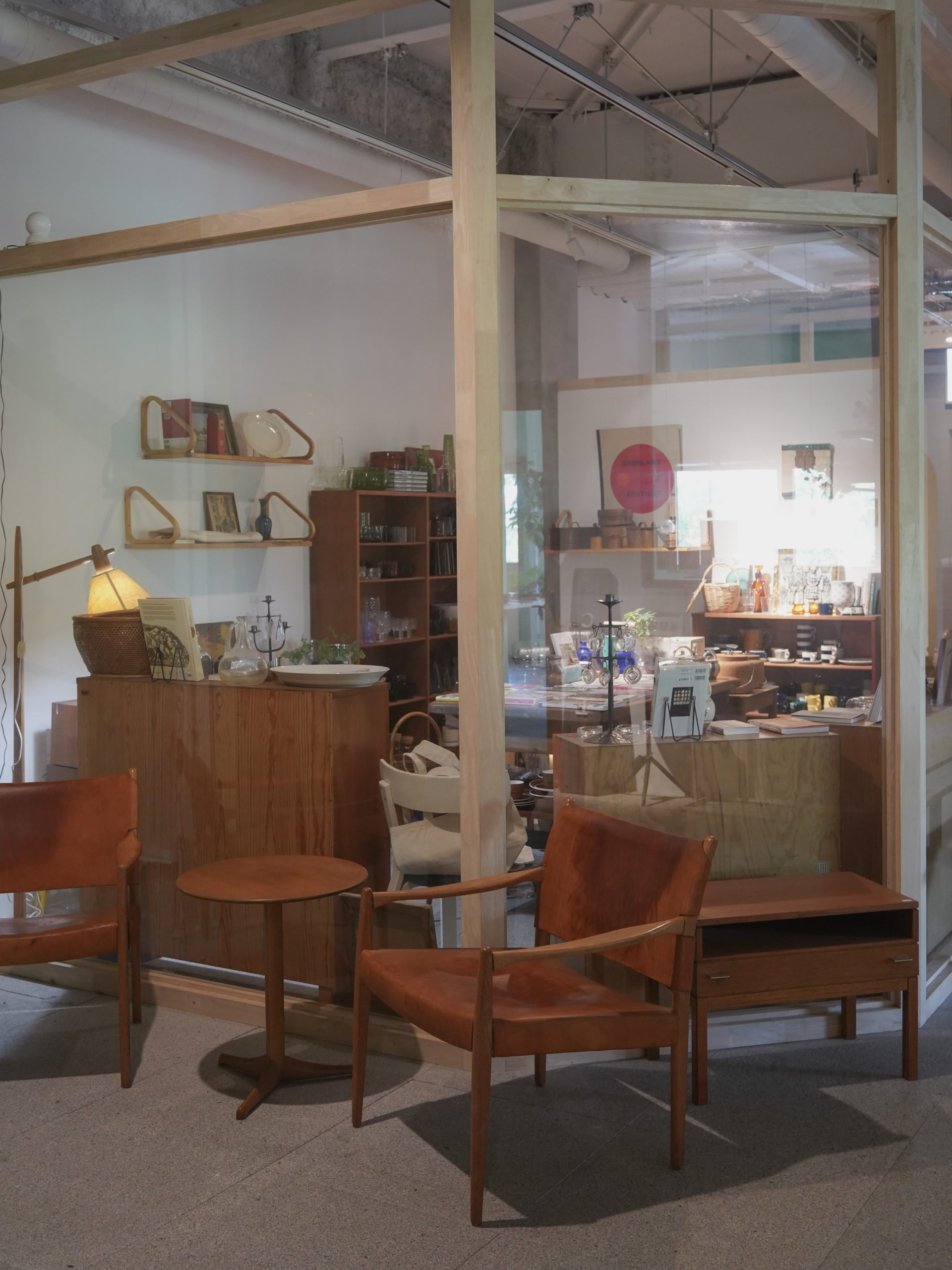 title: 07.11｜写真に残せない石の教会 | Page No,672 | No.4 | sync-furniture | 株式会社 SYNC | 福岡県 家具工房 | オーダーメイドキッチン