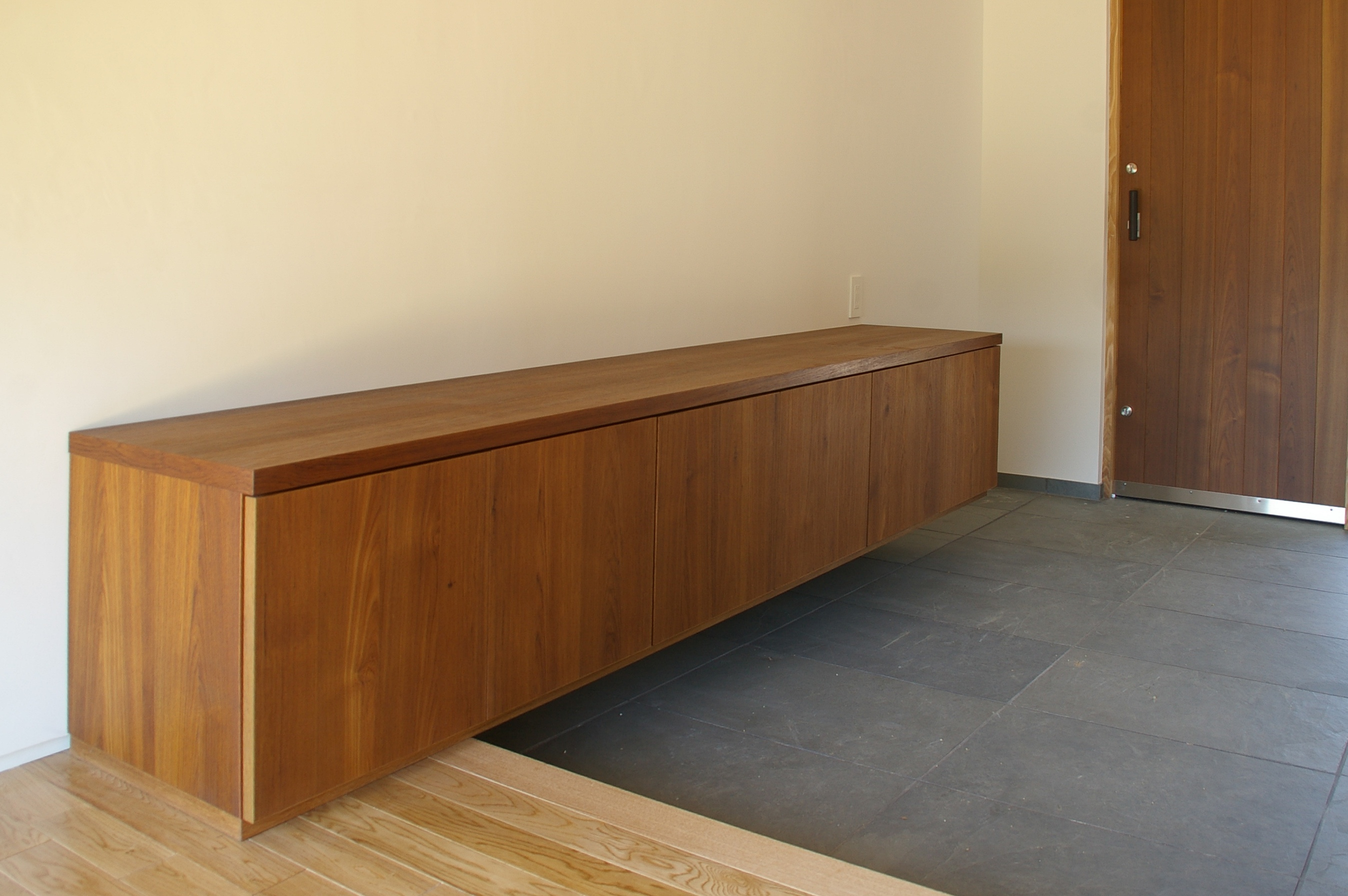 title: HOUSE 19 | Page No,13 | No.1 | sync-furniture | 株式会社 SYNC | 福岡県 家具工房 | オーダーメイドキッチン