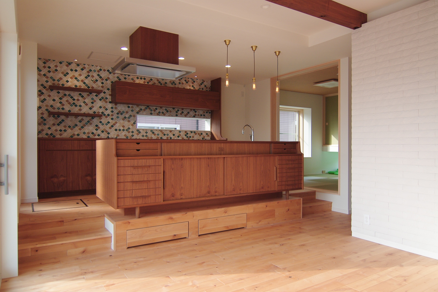 title: HOUSE 24 | Page No,20 | No.21 | sync-furniture | 株式会社 SYNC | 福岡県 家具工房 | オーダーメイドキッチン