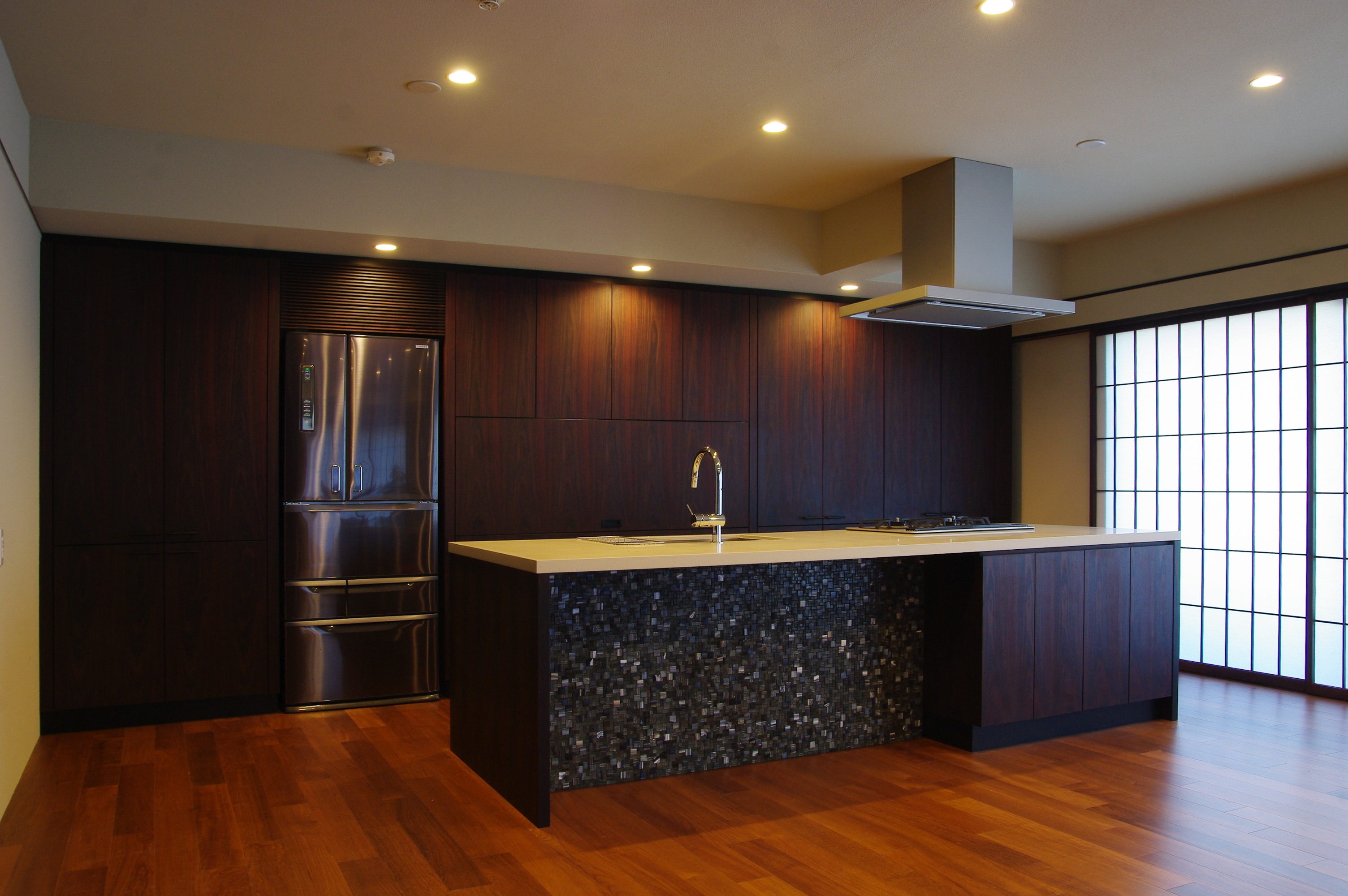 title: HOUSE 28 | Page No,25 | No.2 | sync-furniture | 株式会社 SYNC | 福岡県 家具工房 | オーダーメイドキッチン