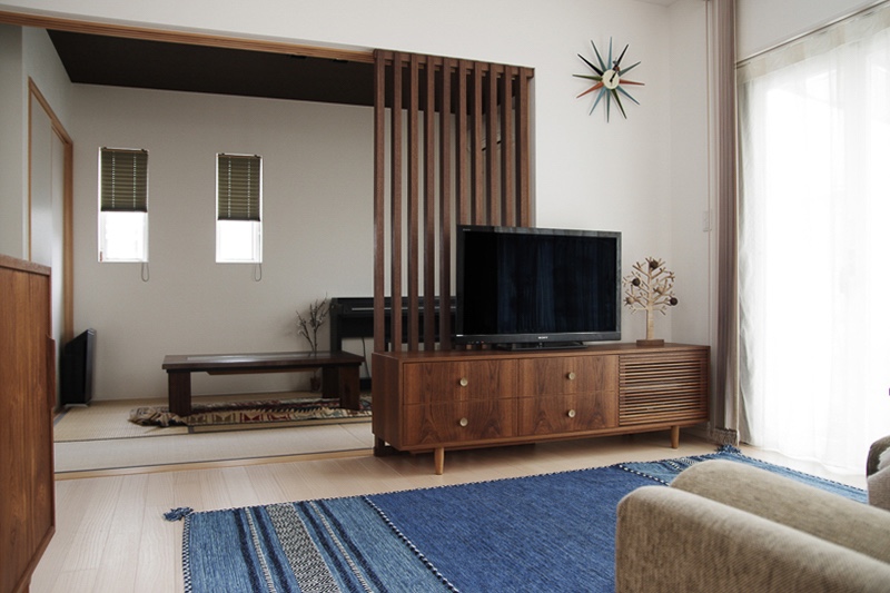 title: HOUSE 42 | Page No,44 | No.3 | sync-furniture | 株式会社 SYNC | 福岡県 家具工房 | オーダーメイドキッチン