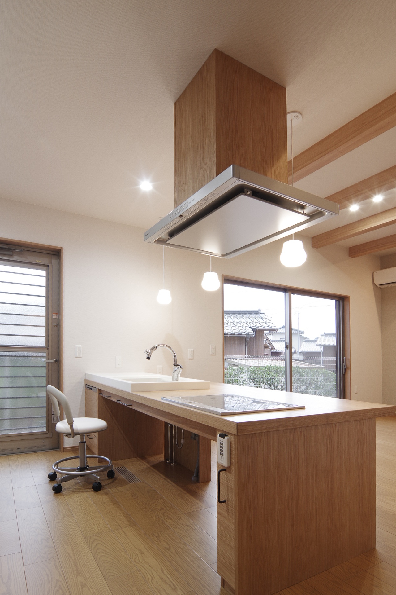 title: HOUSE 51 | Page No,54 | No.3 | sync-furniture | 株式会社 SYNC | 福岡県 家具工房 | オーダーメイドキッチン