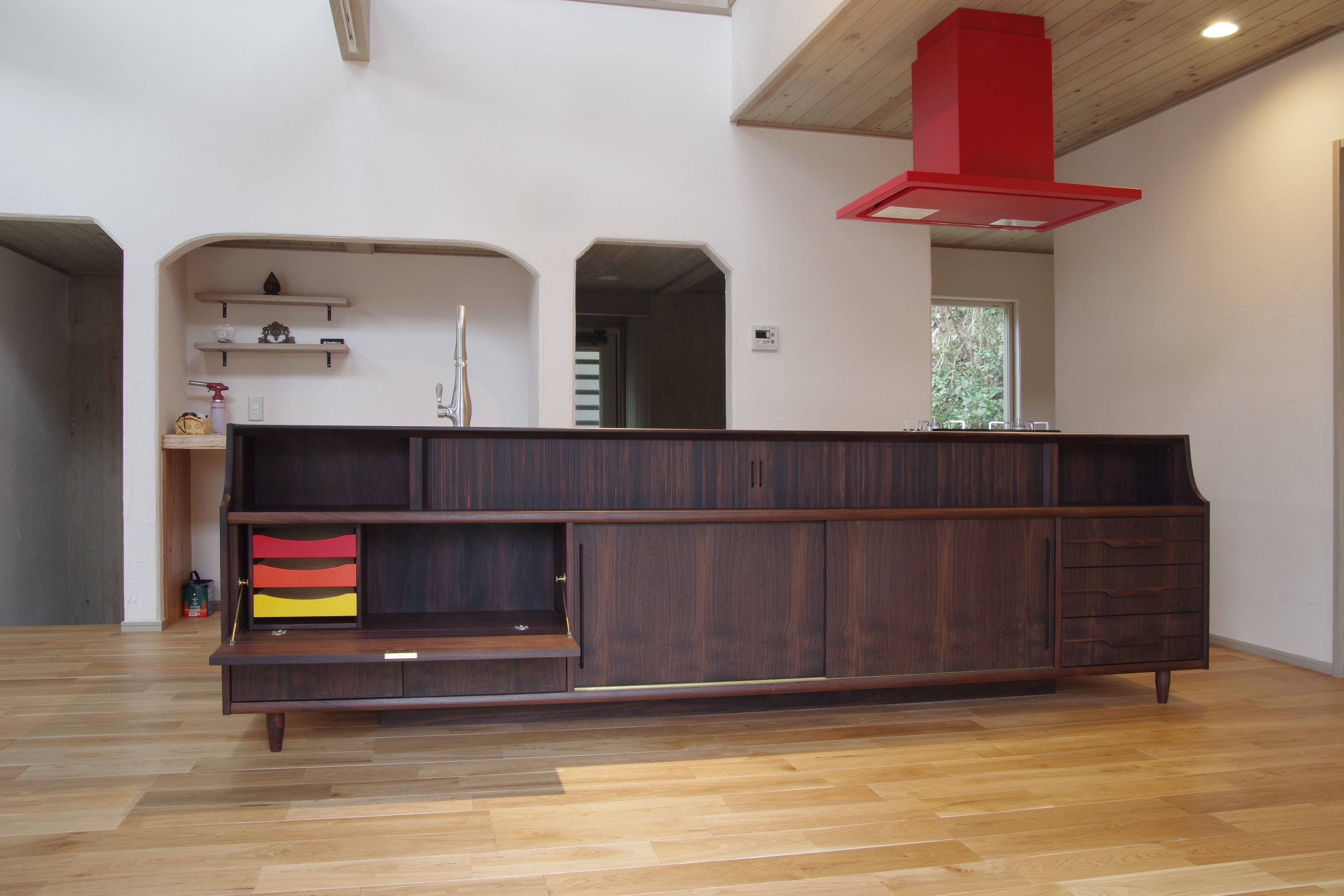 title: HOUSE 53 | Page No,56 | No.4 | sync-furniture | 株式会社 SYNC | 福岡県 家具工房 | オーダーメイドキッチン